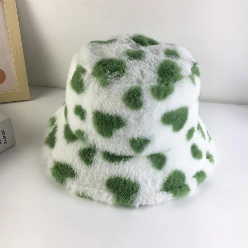 Korean Style Sweet Love Fisherman Hat Women's Autumn And Winter  Warm Ear Protector Big Head Basin Hat Plush Bucket Hat display picture 3