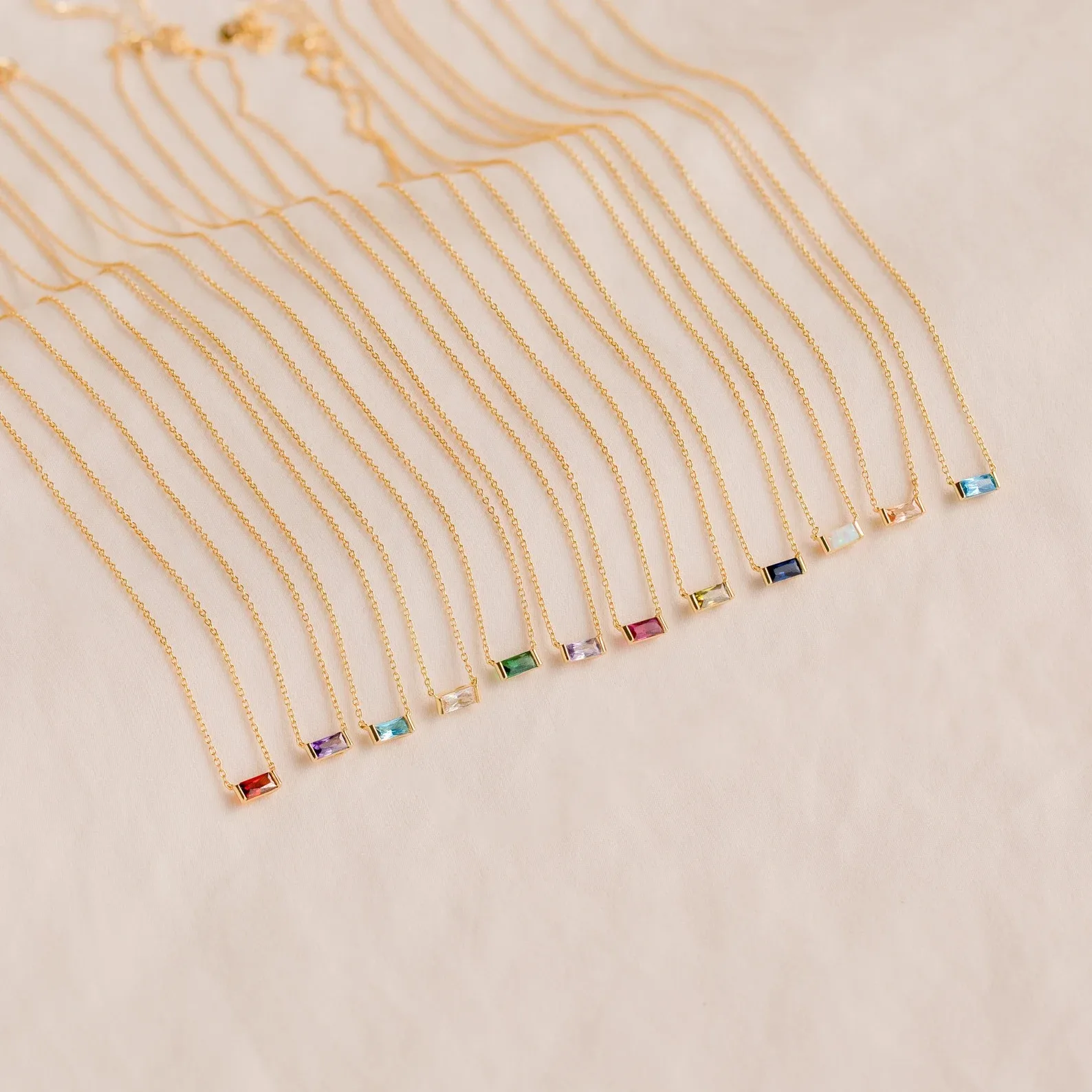 Vintage Style Simple Style Rectangle 304 Stainless Steel Inlay Birthstone 18K Gold Plated Women's Bracelets Necklace display picture 1