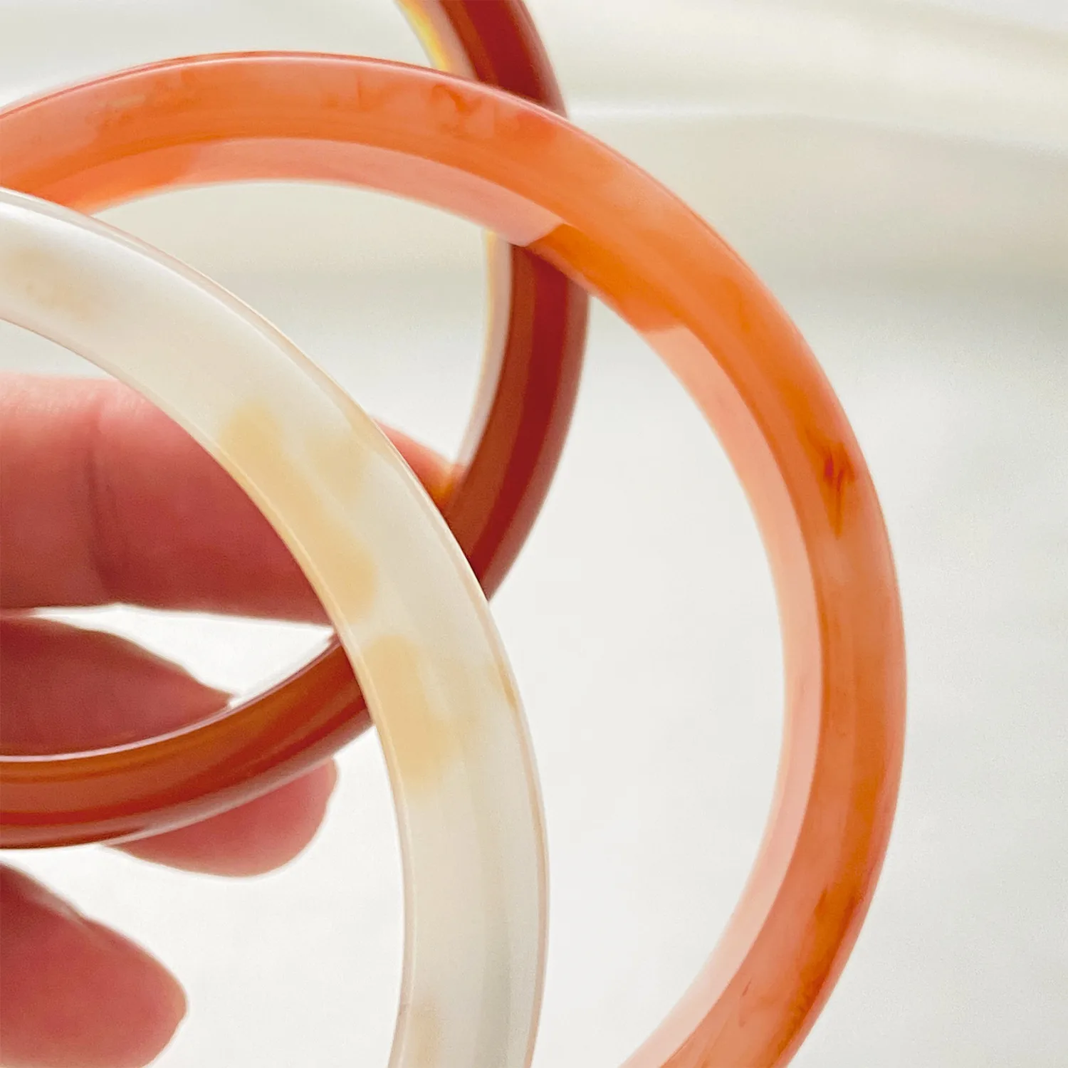 IG Style Retro Geometric Acrylic Polishing Women's Bangle display picture 25