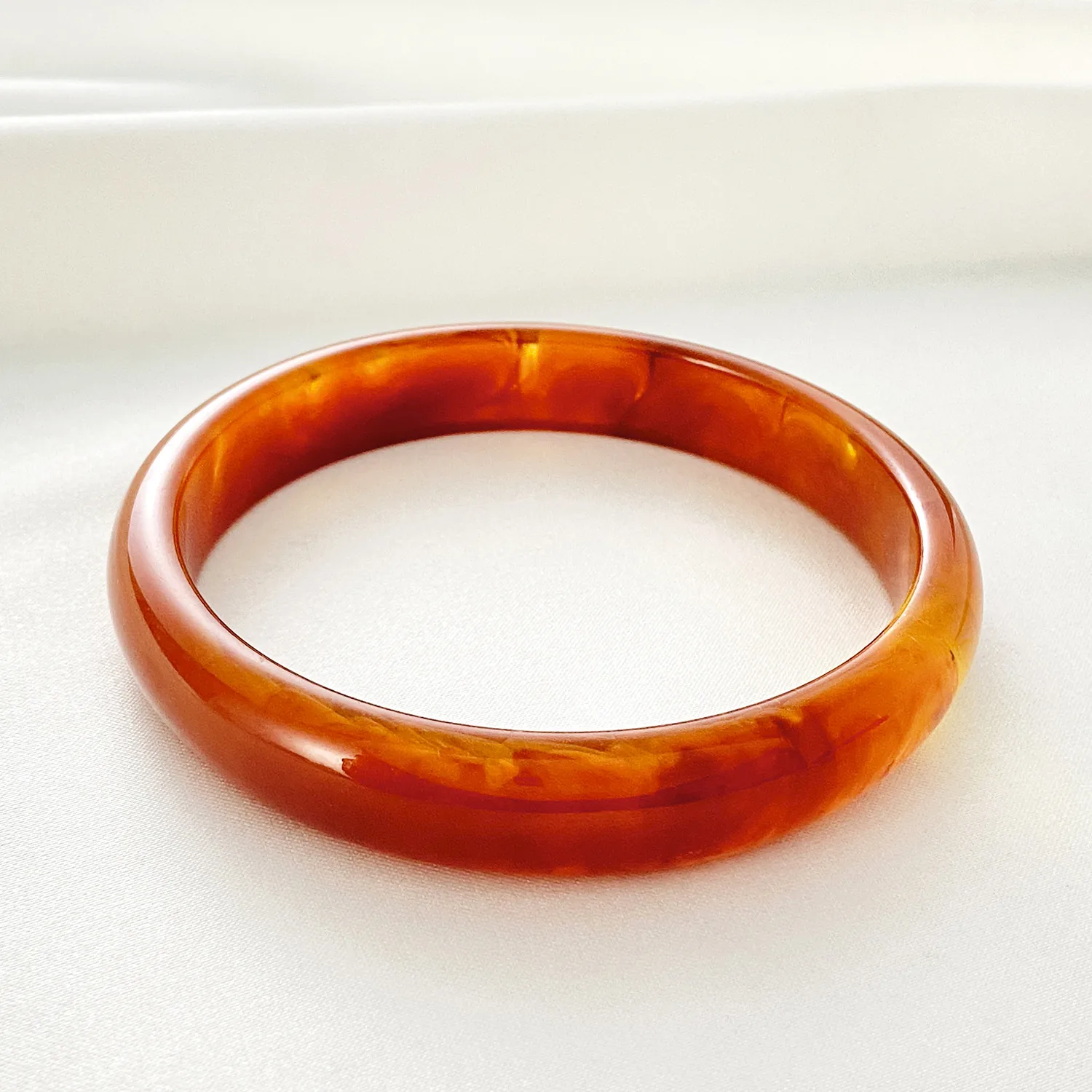 IG Style Retro Geometric Acrylic Polishing Women's Bangle display picture 23