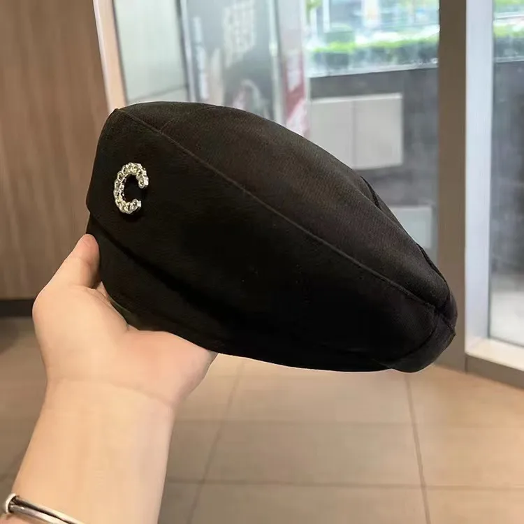 Love Beret Love 2025 Women Autumn And Winter New Woolen Hat Big Head Circumference Face Small display picture 3
