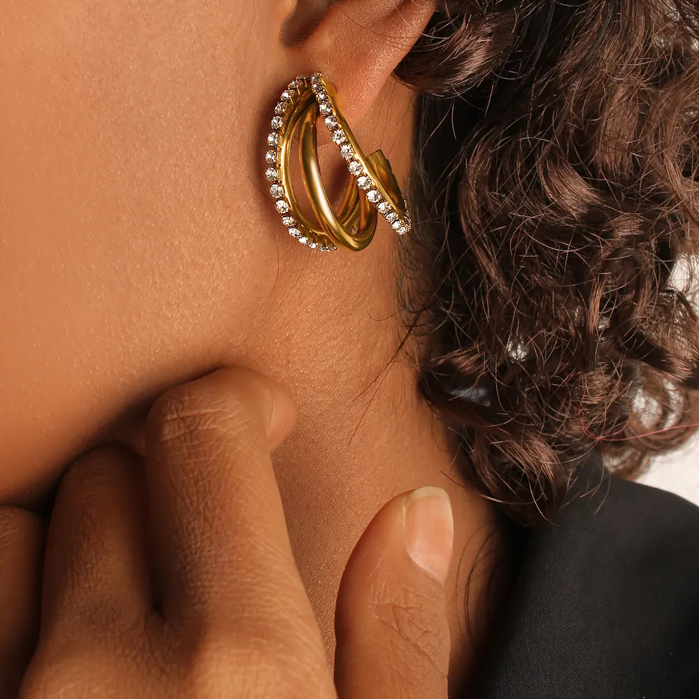 1 Pair Retro Classic Style C Shape 304 Stainless Steel 316 Stainless Steel  18K Gold Plated Ear Studs display picture 2