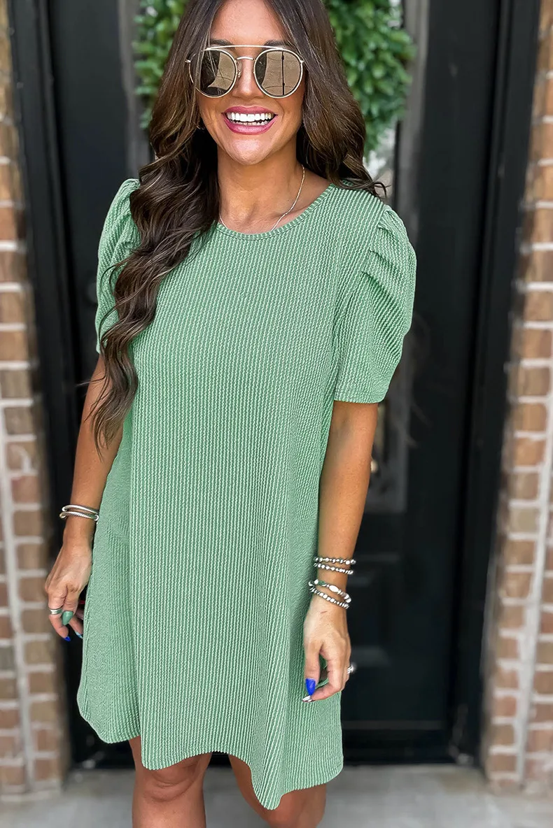 Women's Sheath Dress Vacation Simple Style Round Neck Short Sleeve Solid Color Above Knee Holiday display picture 3