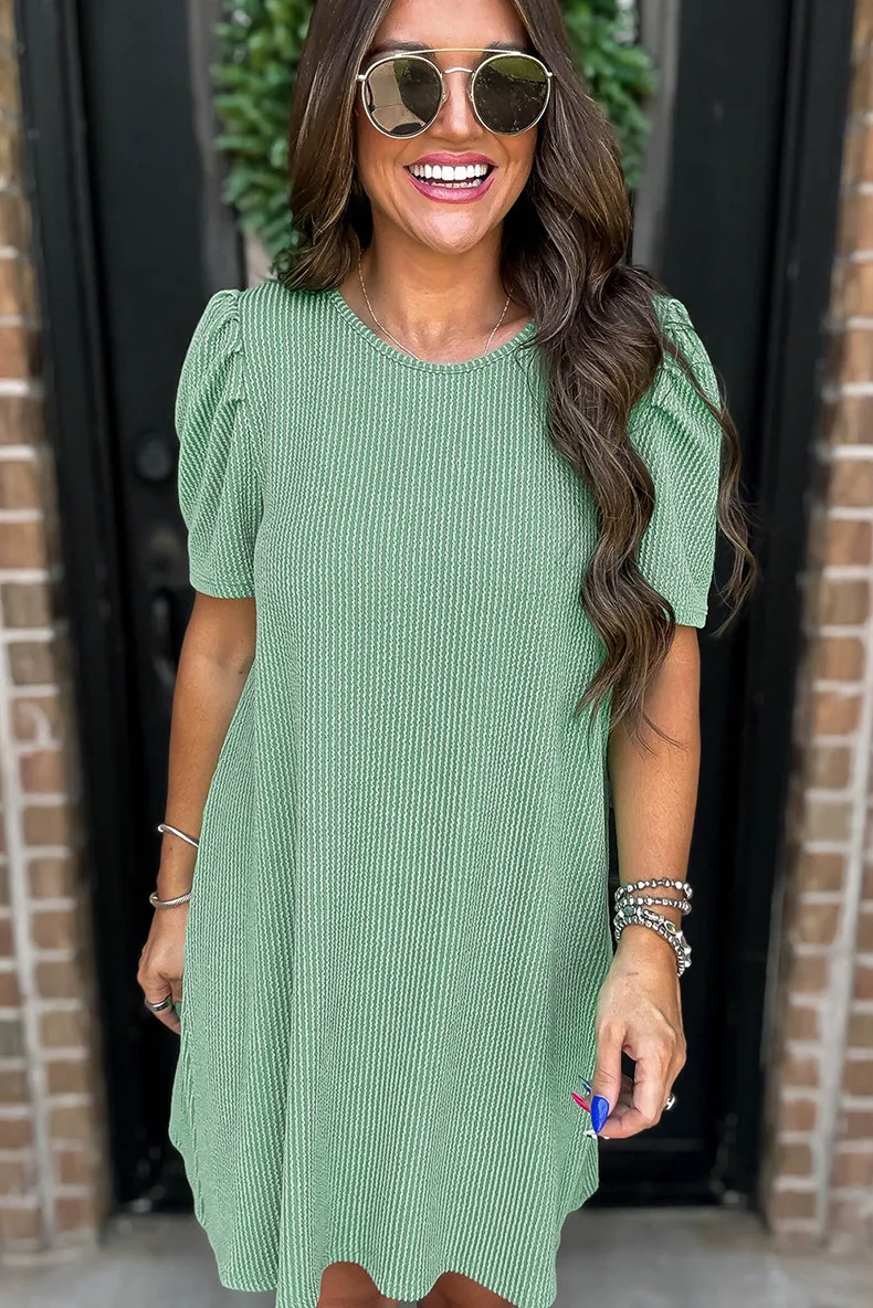 Women's Sheath Dress Vacation Simple Style Round Neck Short Sleeve Solid Color Above Knee Holiday display picture 4