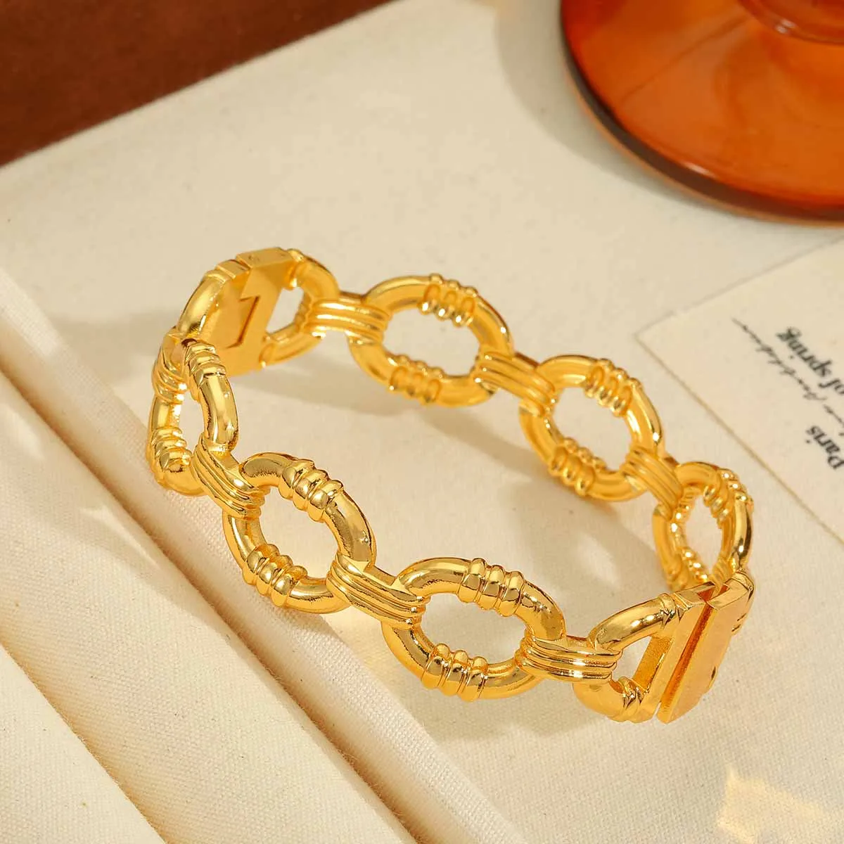 Casual Elegant Artistic Geometric 304 Stainless Steel 18K Gold Plated Unisex Bangle display picture 2