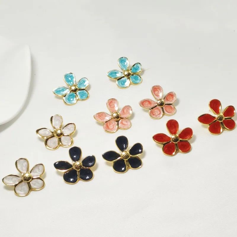 1 Pair Elegant Classic Style Flower Enamel 304 Stainless Steel 18K Gold Plated Ear Studs display picture 1