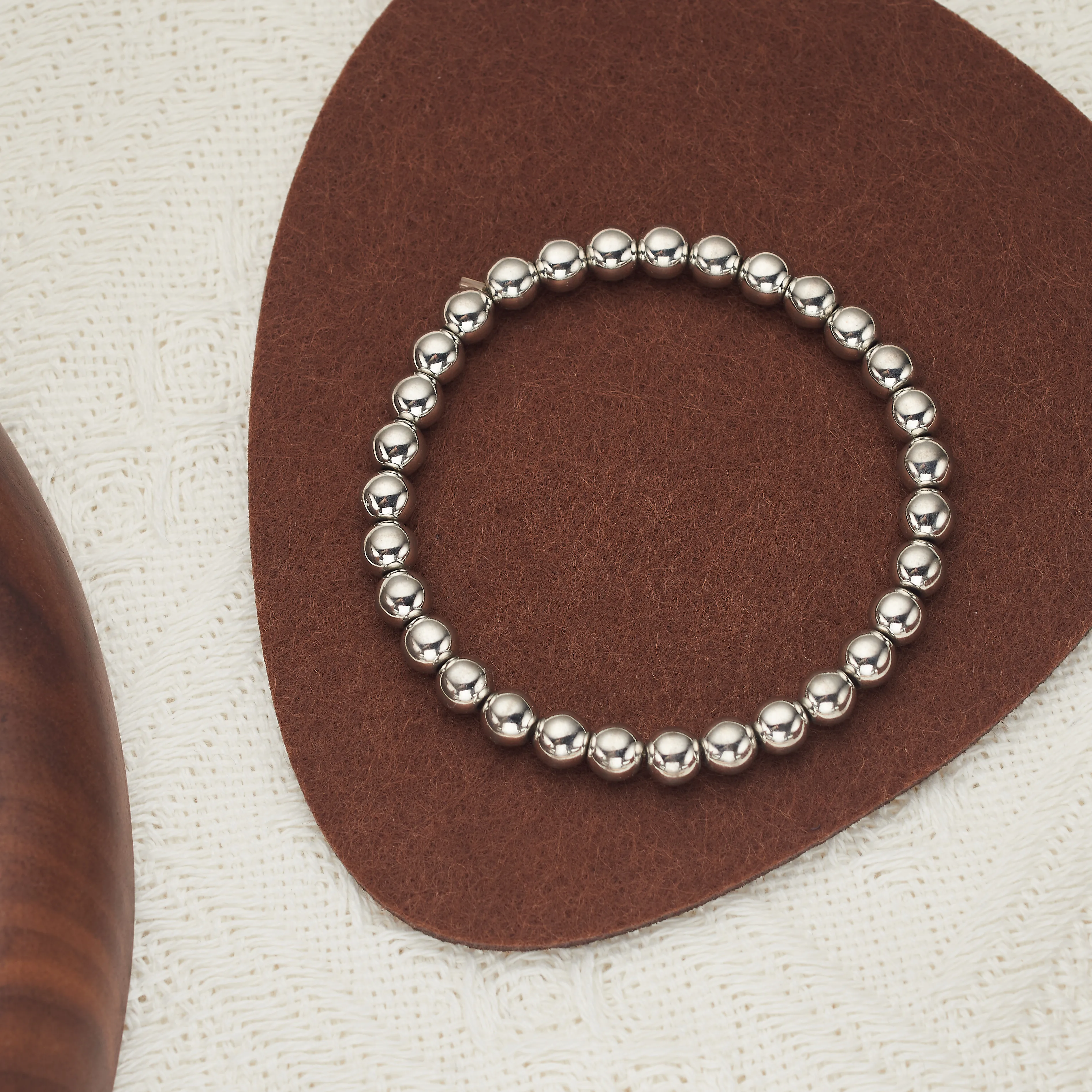 Elegant Simple Style Round Imitation Pearl Unisex Bracelets display picture 1