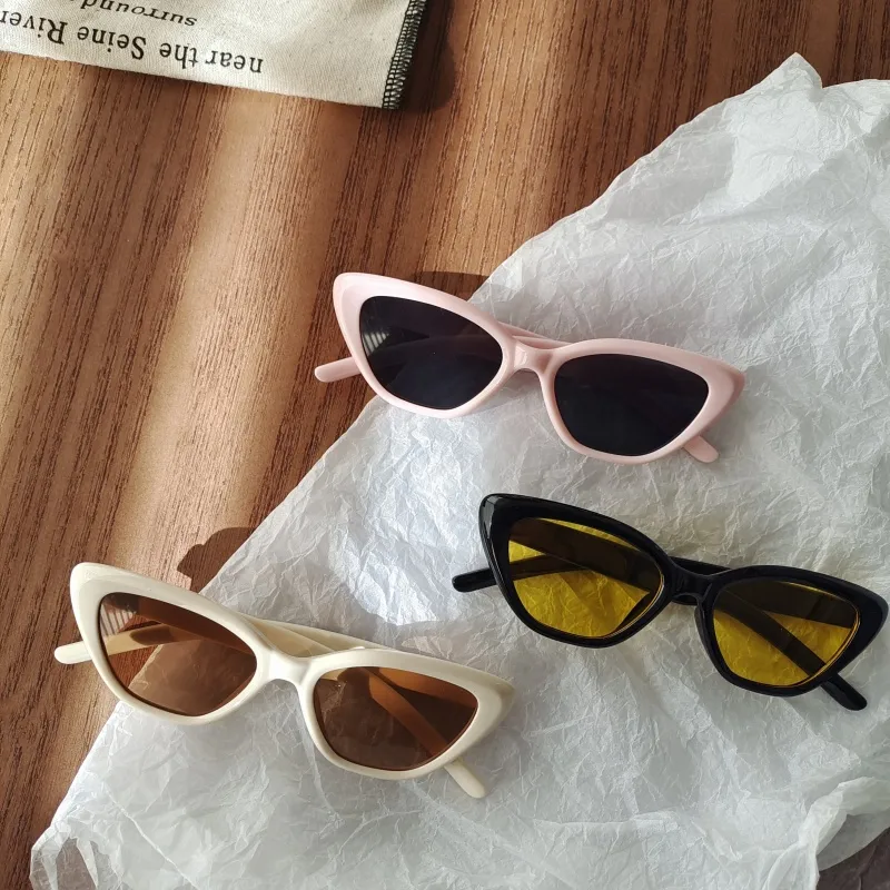 Casual Vacation Solid Color Pc Resin Cat Eye Full Frame Glasses display picture 5