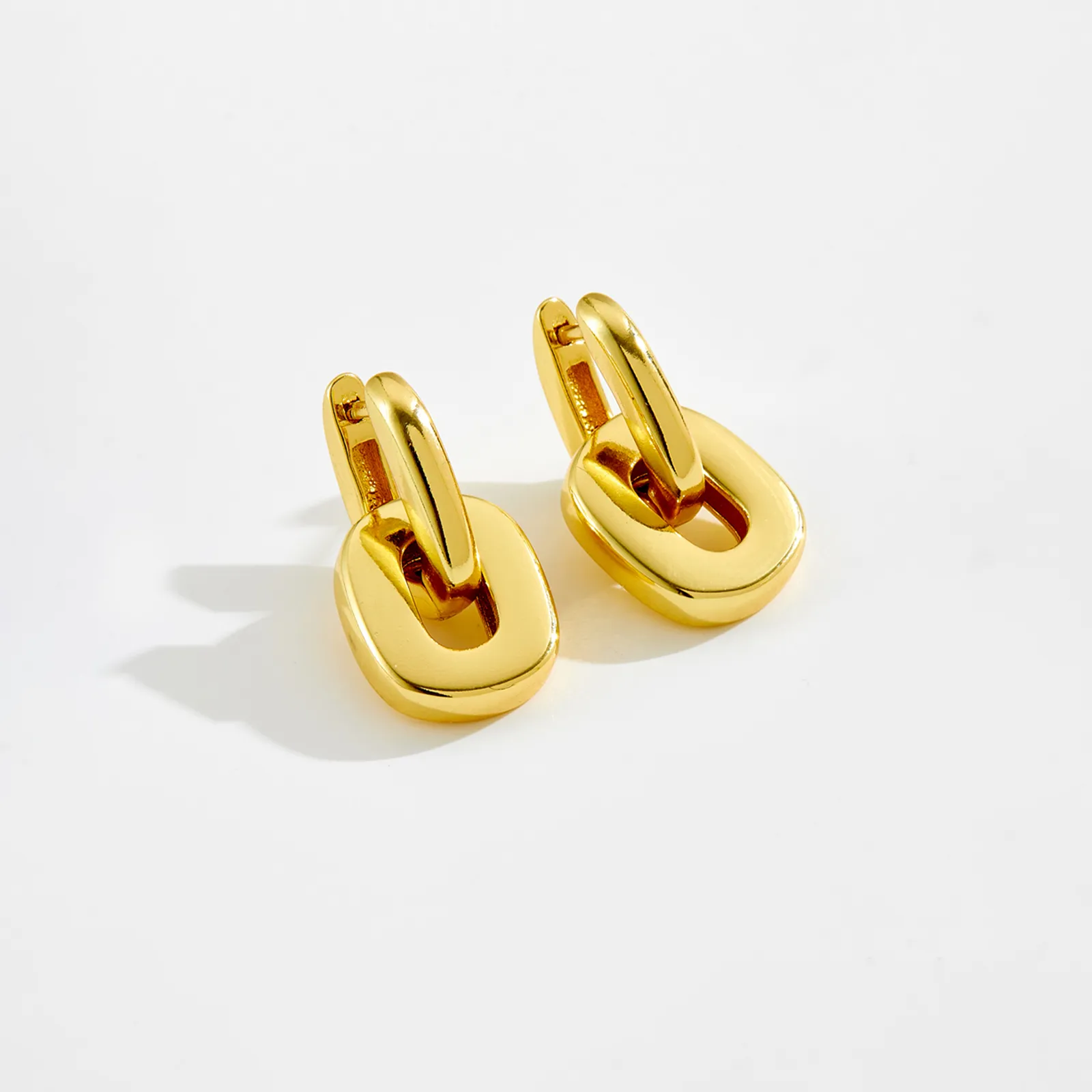 1 Pair Casual Simple Style Geometric Mixed Metal Copper 18K Gold Plated White Gold Plated Drop Earrings display picture 5