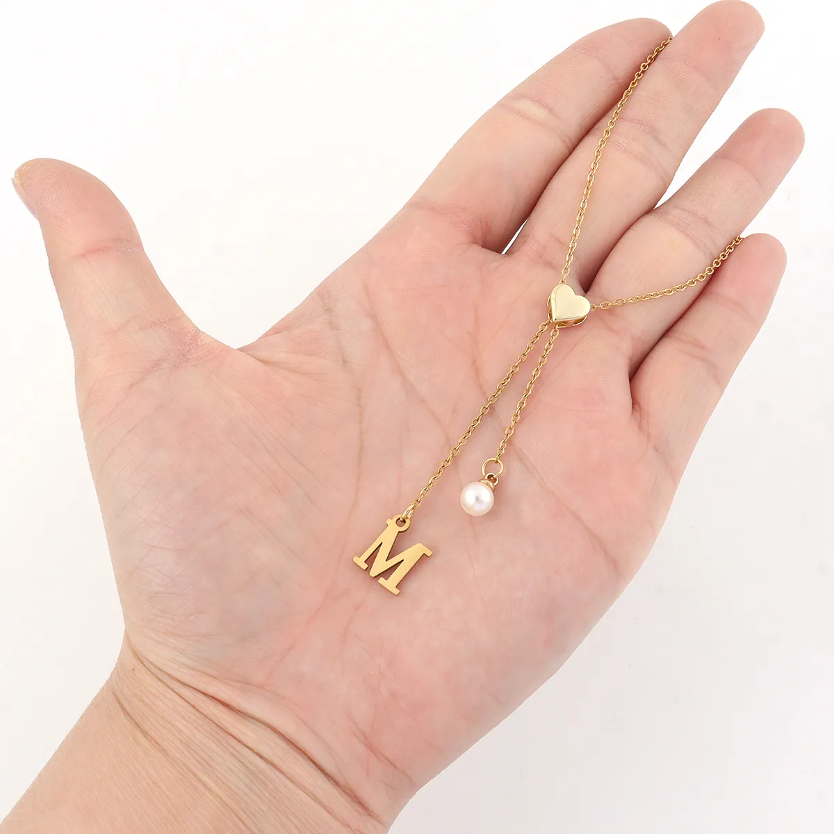 Elegant Simple Style Classic Style Letter Heart Shape 201 Stainless Steel 304 Stainless Steel Copper Women's Pendant Necklace display picture 1