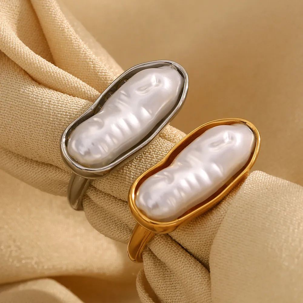 Casual Vintage Style Geometric 304 Stainless Steel 18K Gold Plated Women's Rings display picture 4