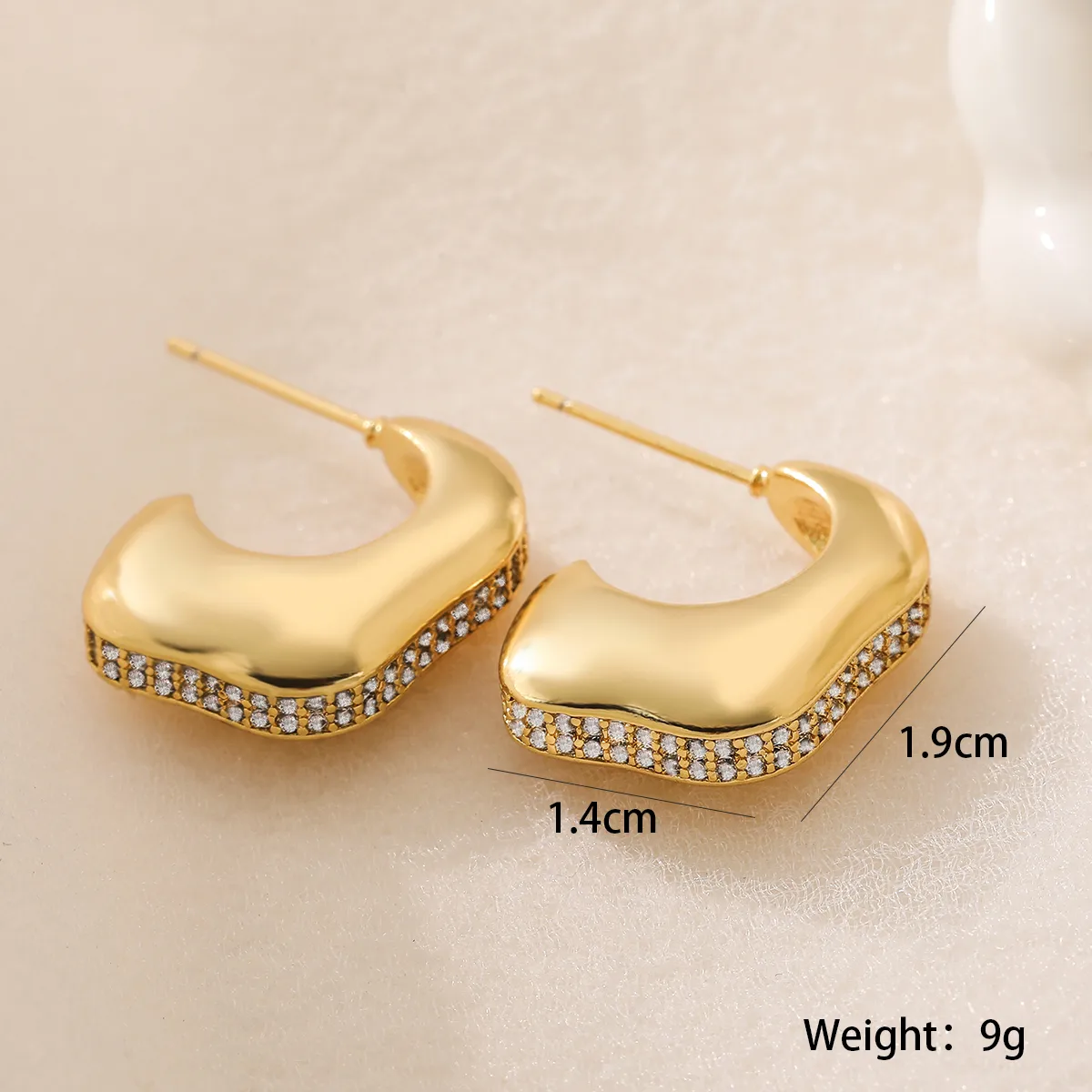 1 Pair Retro Simple Style Geometric Copper Ear Studs display picture 2