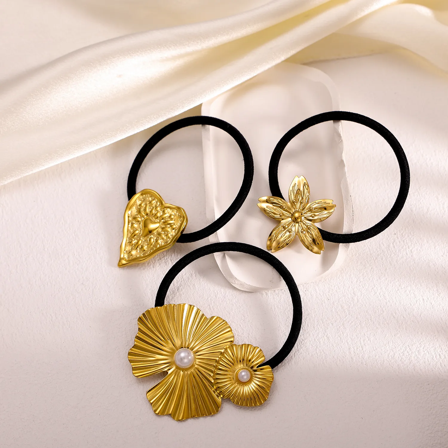 Women's Sweet IG Style Heart Shape Flower 304 Stainless Steel Inlay Pearl Hair Tie display picture 4