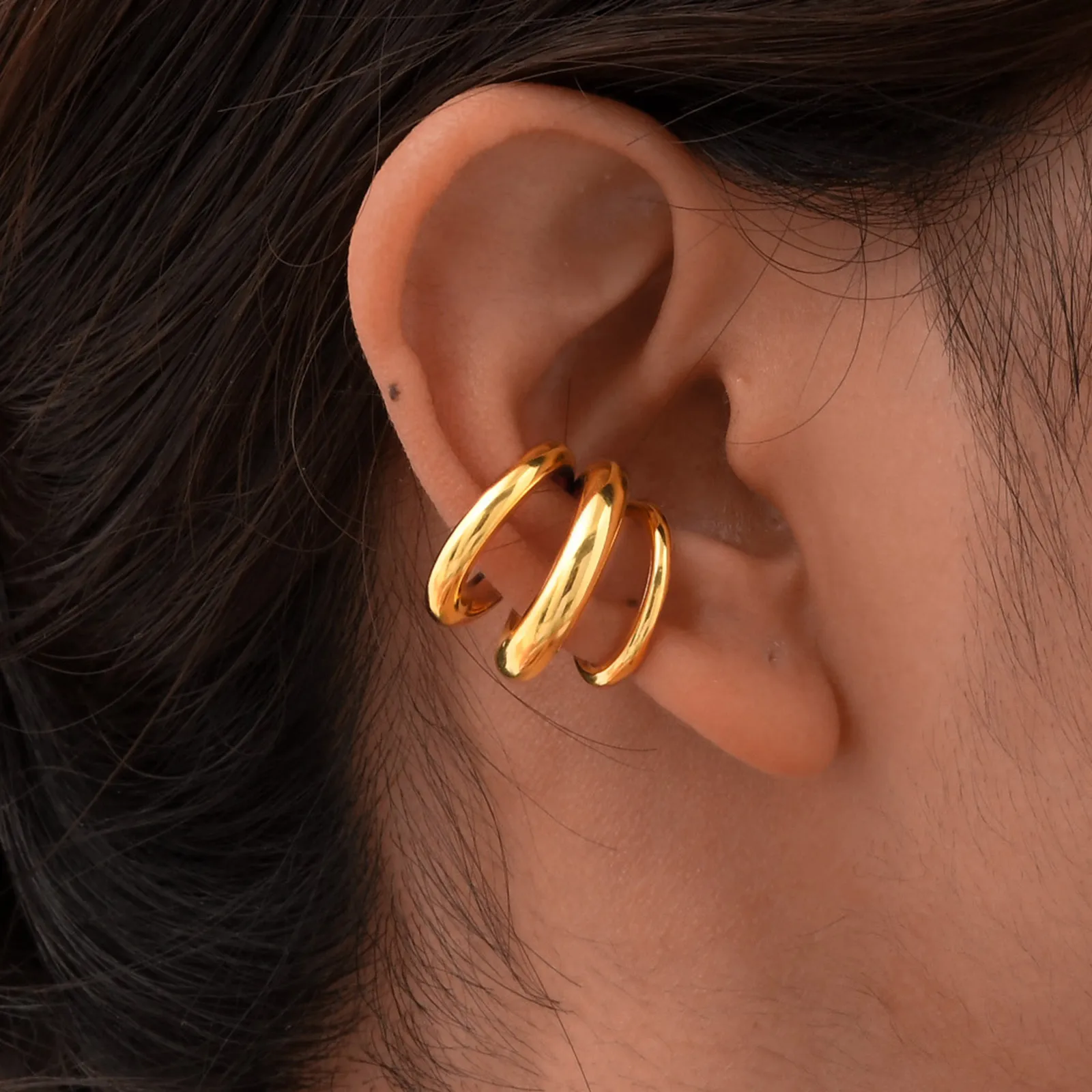 1 Piece Hip-Hop Semicircle Plating 201 Stainless Steel 18K Gold Plated Cartilage Earrings display picture 10