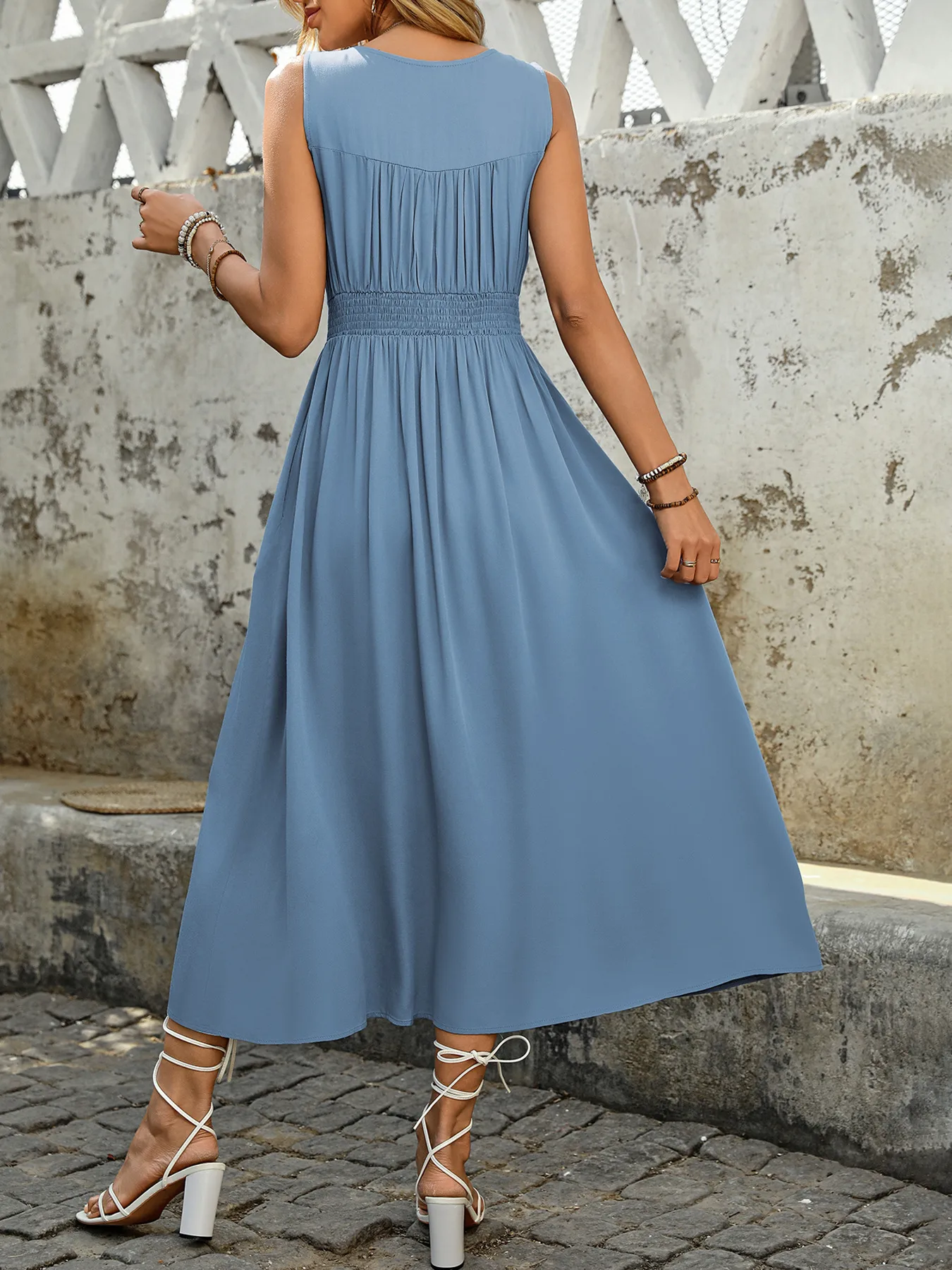 Women's Swing Dress Casual Elegant Streetwear V Neck Button Sleeveless Solid Color Midi Dress Holiday Daily Selfie display picture 2