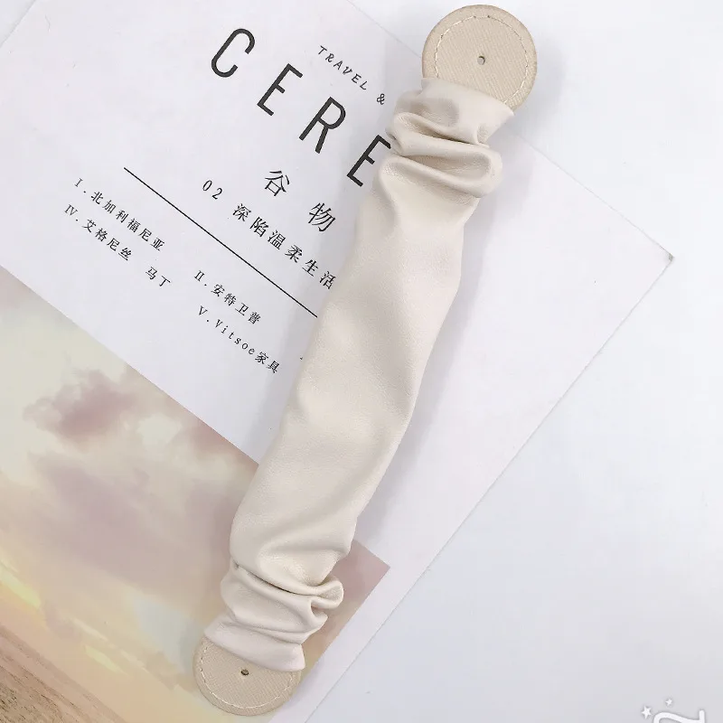 Pu Leather Solid Color Simple Style Wrist Strap Phone Cases display picture 4
