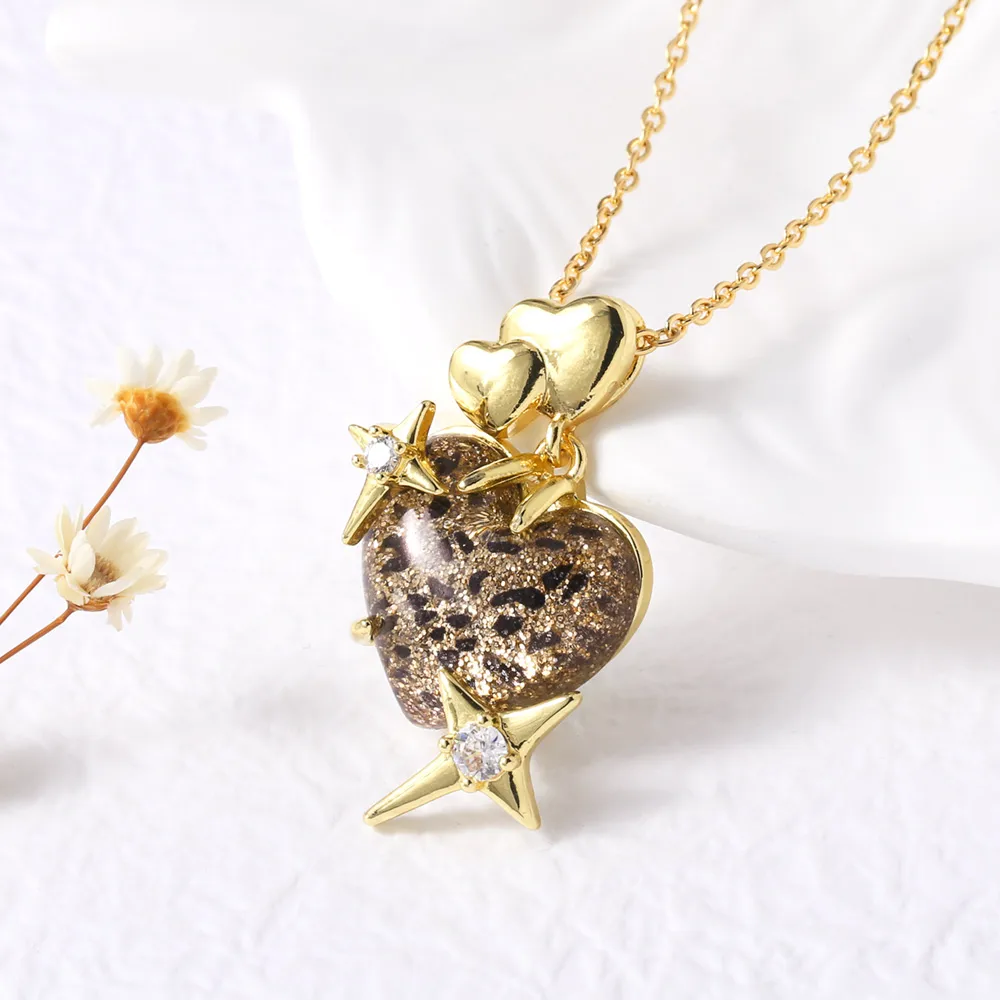 Modern Style Simple Style Star Heart Shape 201 Stainless Steel Copper 18K Gold Plated Women's Pendant Necklace display picture 5