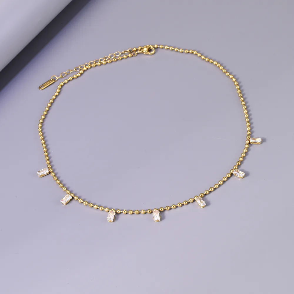 Simple Style Solid Color 304 Stainless Steel Rhinestones 18K Gold Plated Women's Multi Charms Necklace display picture 3