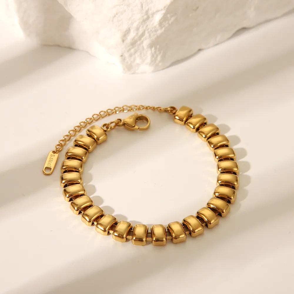 Casual Hawaiian Solid Color 304 Stainless Steel 18K Gold Plated Women's Bracelets Necklace display picture 2
