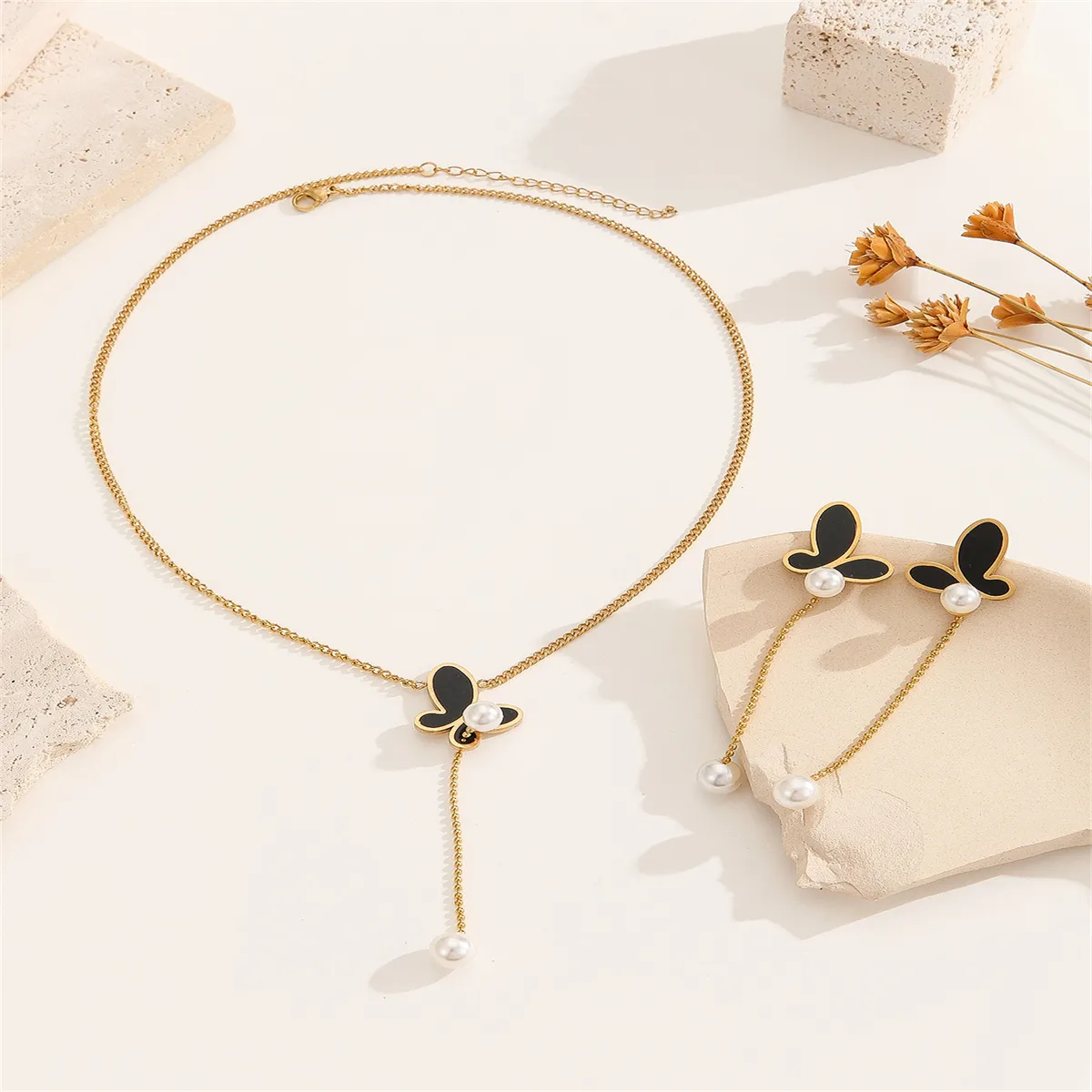 Elegant Butterfly 304 Stainless Steel Women's Earrings Necklace Jewelry Set display picture 5