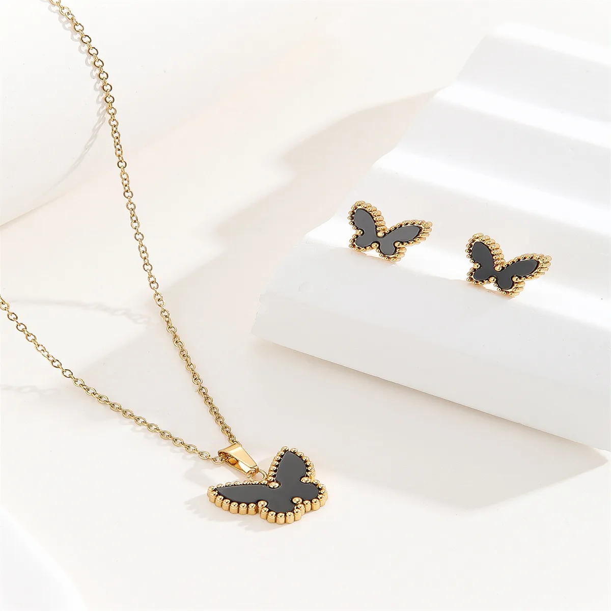 Casual Classic Style Butterfly 304 Stainless Steel Women's Jewelry Set display picture 1