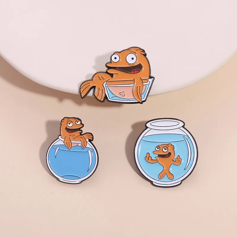 Cartoon Style Cute Fish Zinc Alloy Plating Unisex Brooches display picture 9