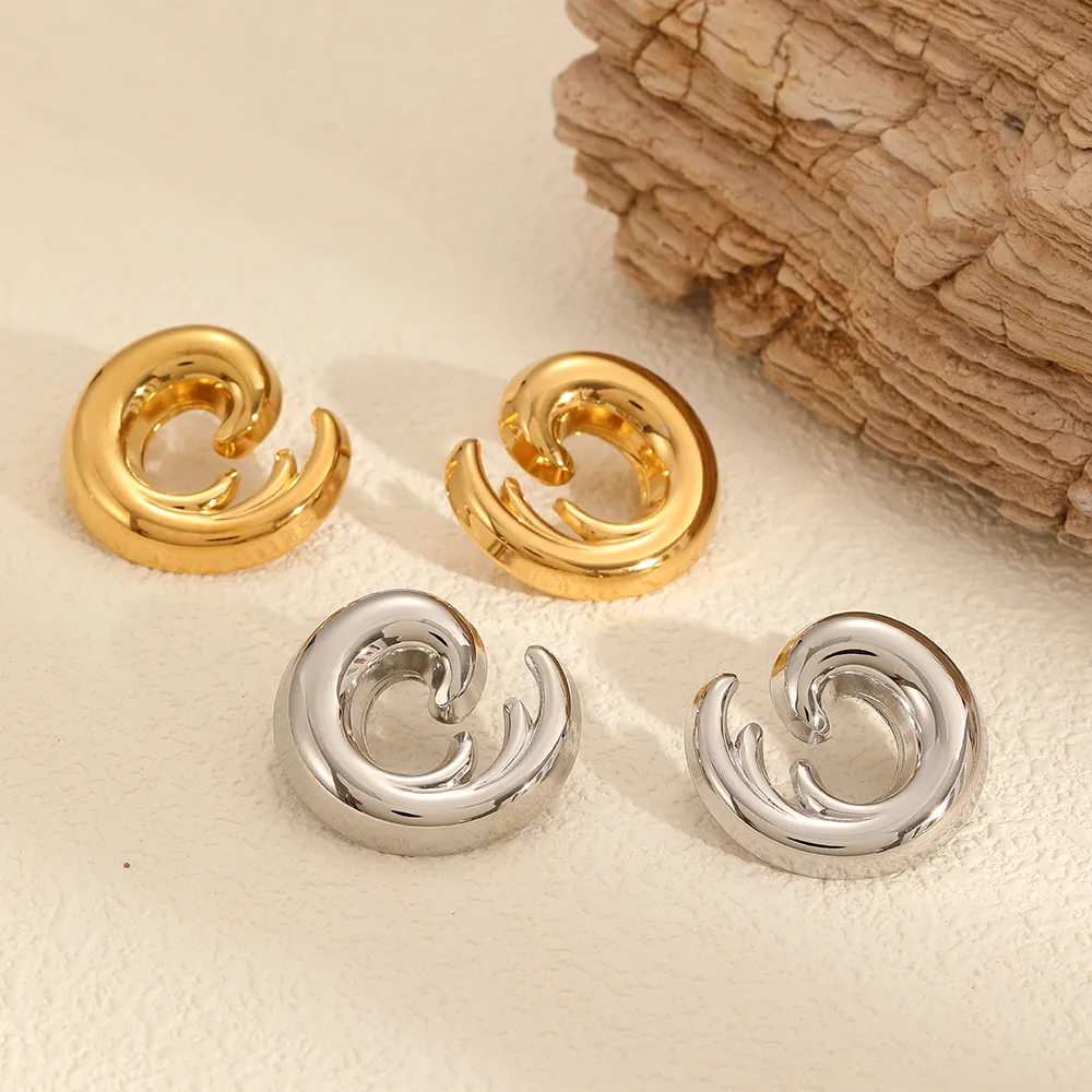 Retro Classic Style Sea Wave Polishing Plating 304 Stainless Steel 18K Gold Plated Ear Studs display picture 2