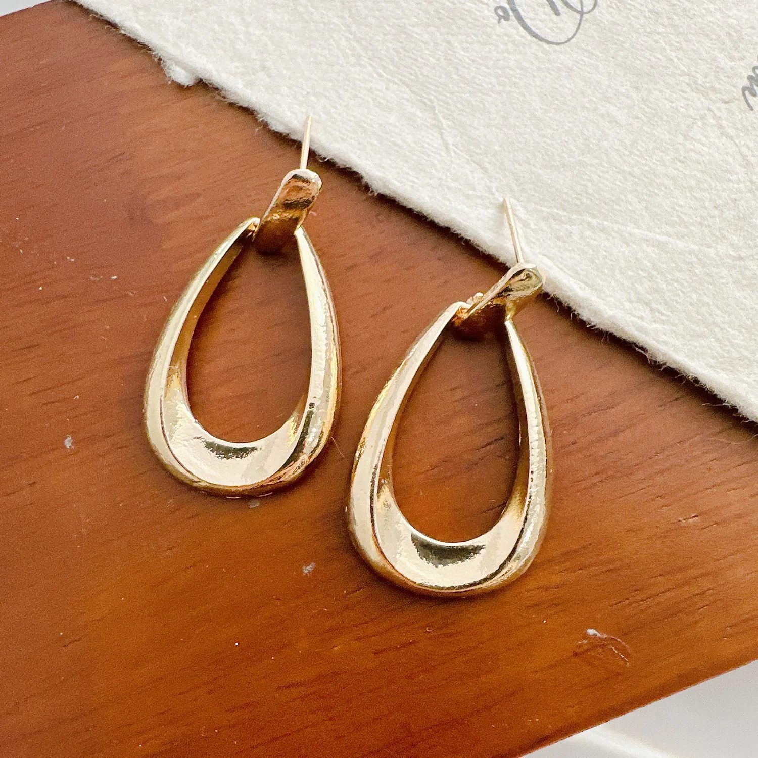 1 Pair Simple Style Classic Style Geometric Plating Alloy Drop Earrings display picture 8
