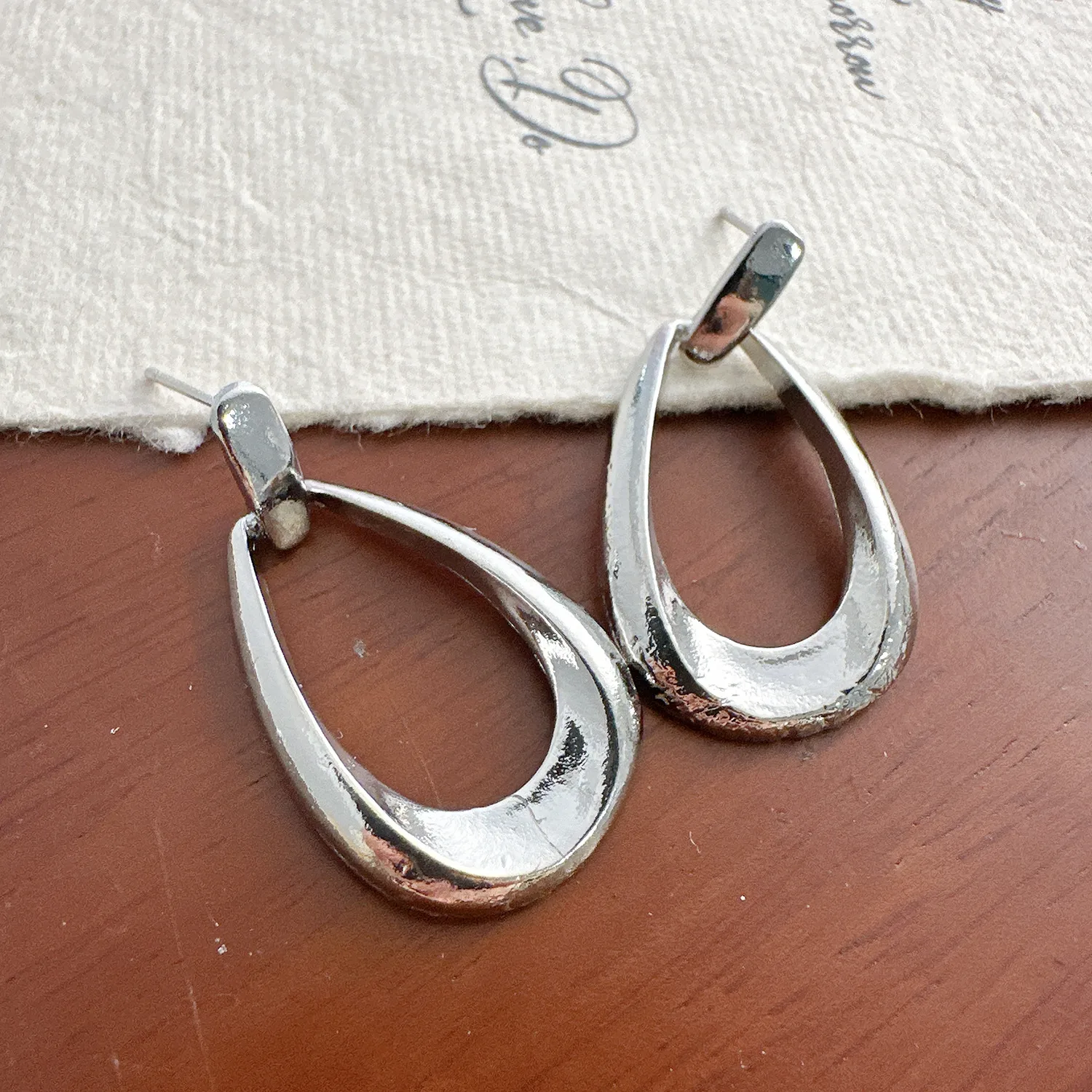 1 Pair Simple Style Classic Style Geometric Plating Alloy Drop Earrings display picture 9
