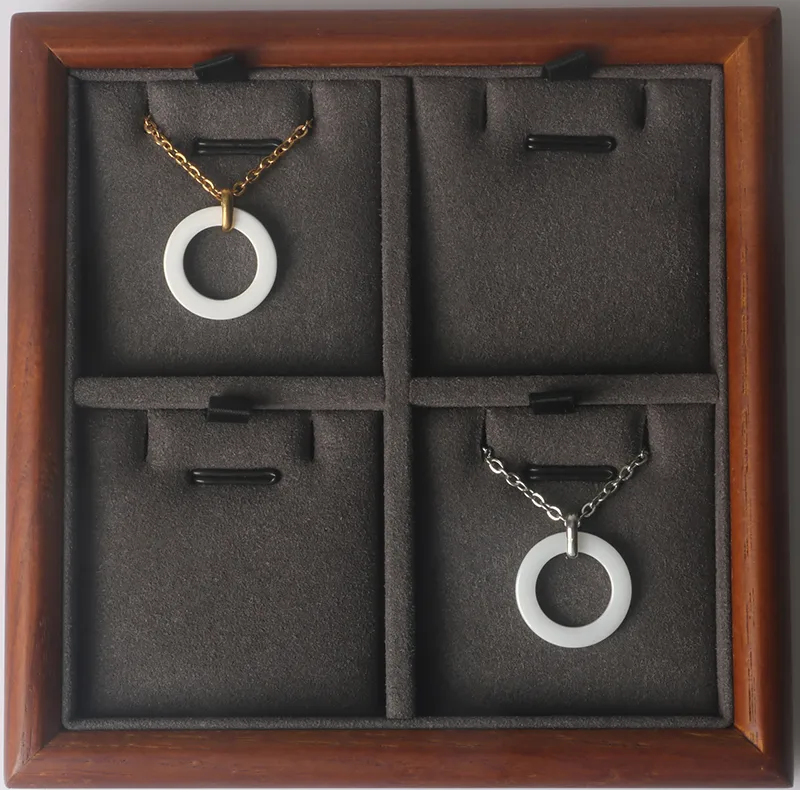 Simple Style Classic Style Circle Titanium Steel Women's Pendant Necklace display picture 7