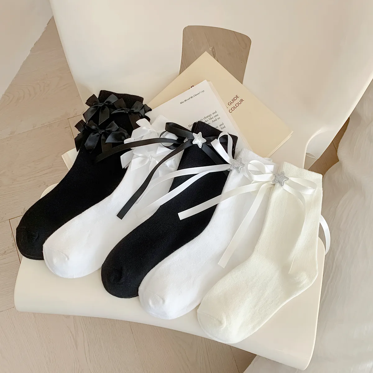 Women's Cute Sweet Star Bow Knot Cotton Crew Socks 1 Piece display picture 1