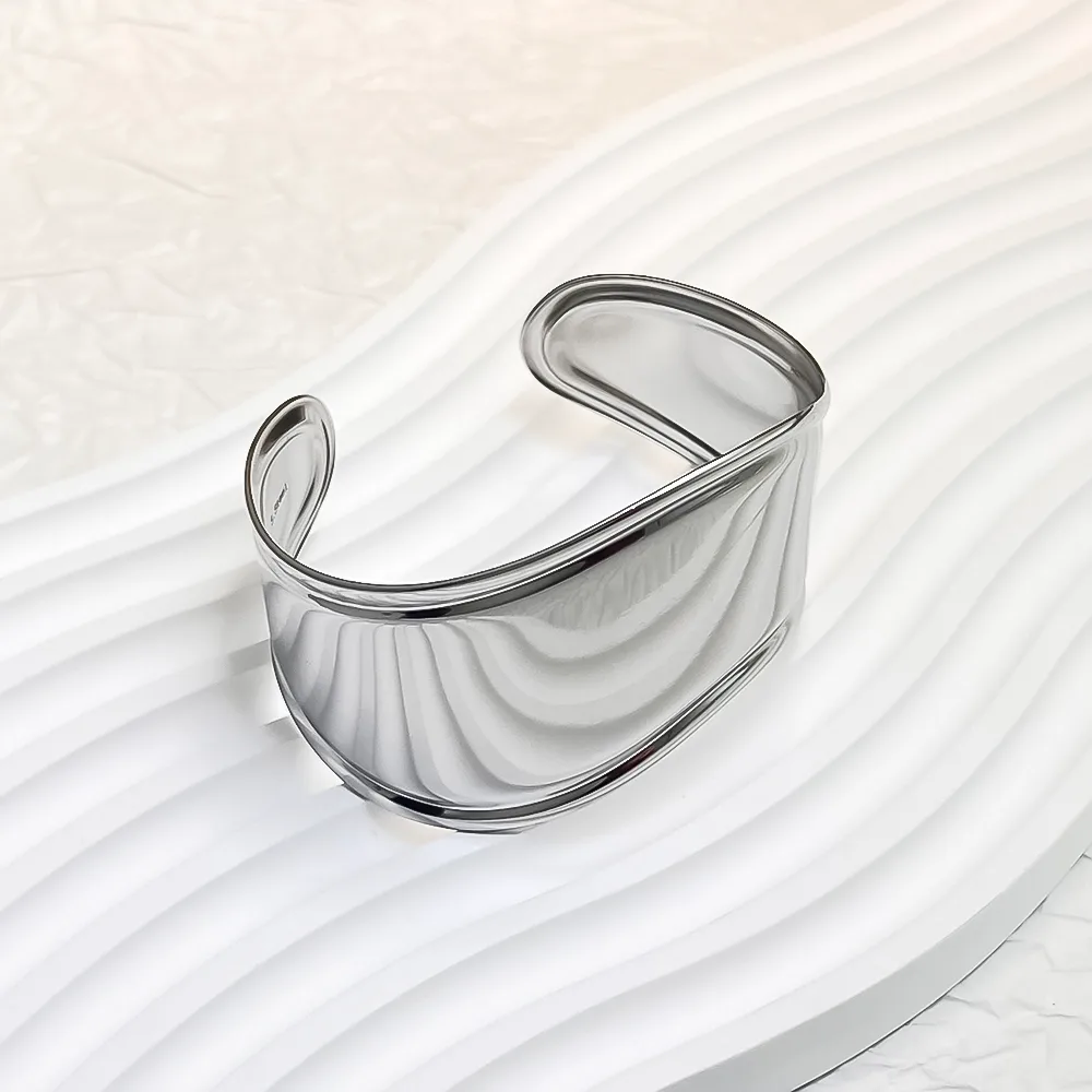 Casual Exaggerated Oversized C Shape 304 Stainless Steel 18K Gold Plated None Bangle In Bulk display picture 1