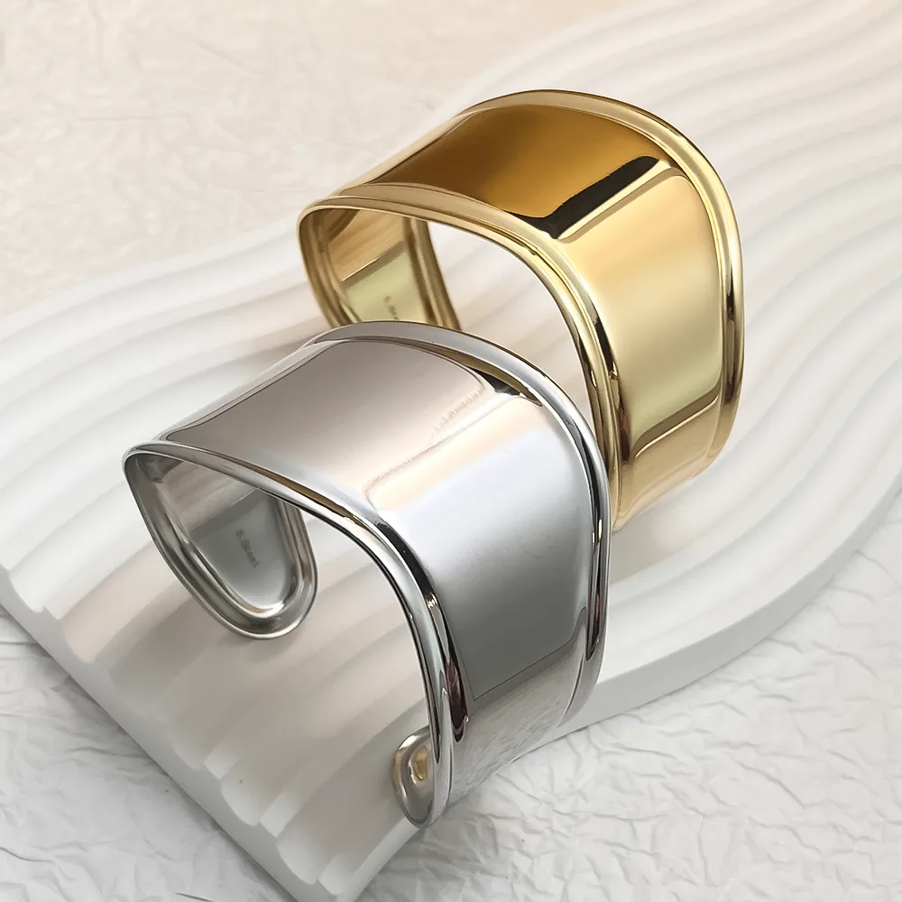 Casual Exaggerated Oversized C Shape 304 Stainless Steel 18K Gold Plated None Bangle In Bulk display picture 4