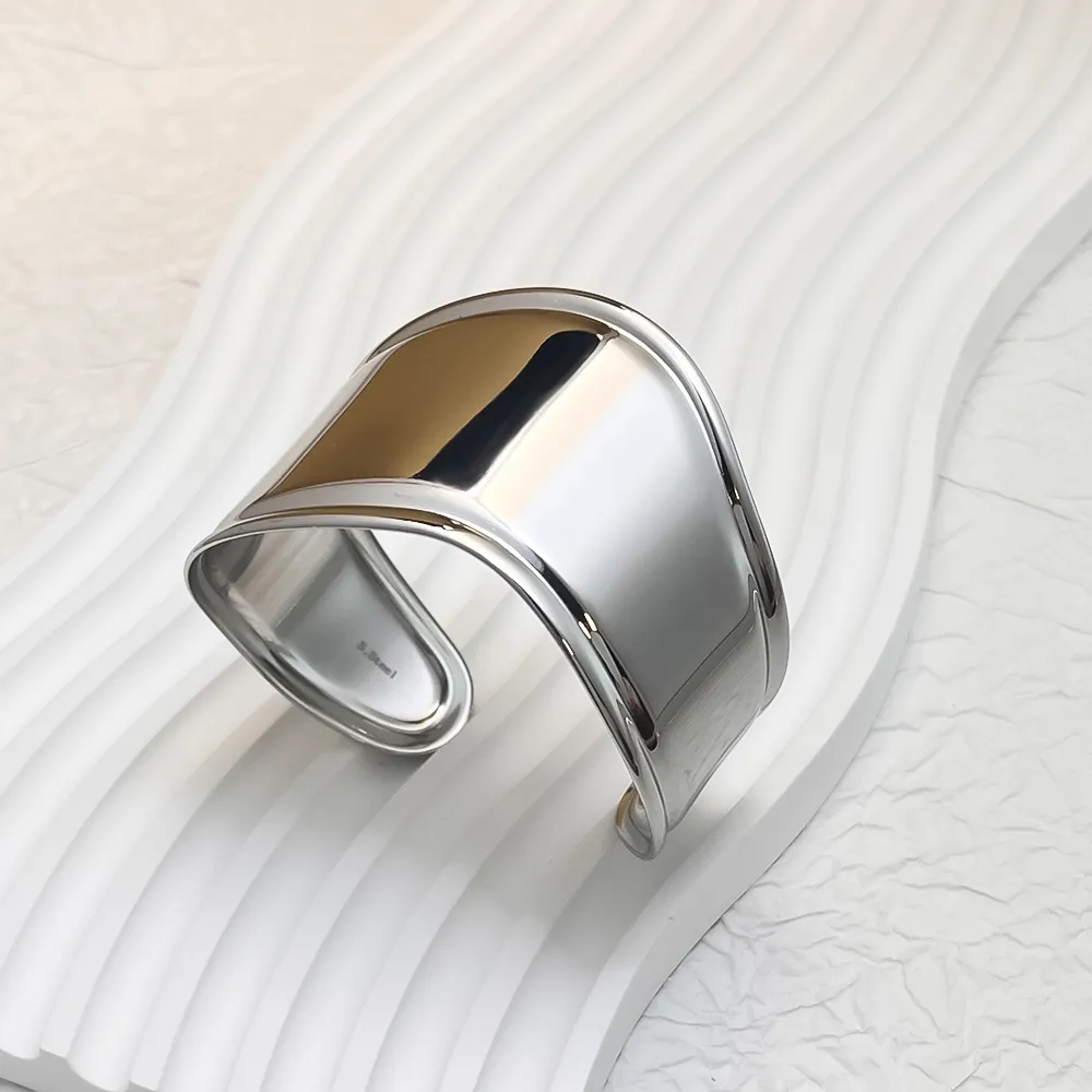 Casual Exaggerated Oversized C Shape 304 Stainless Steel 18K Gold Plated None Bangle In Bulk display picture 10