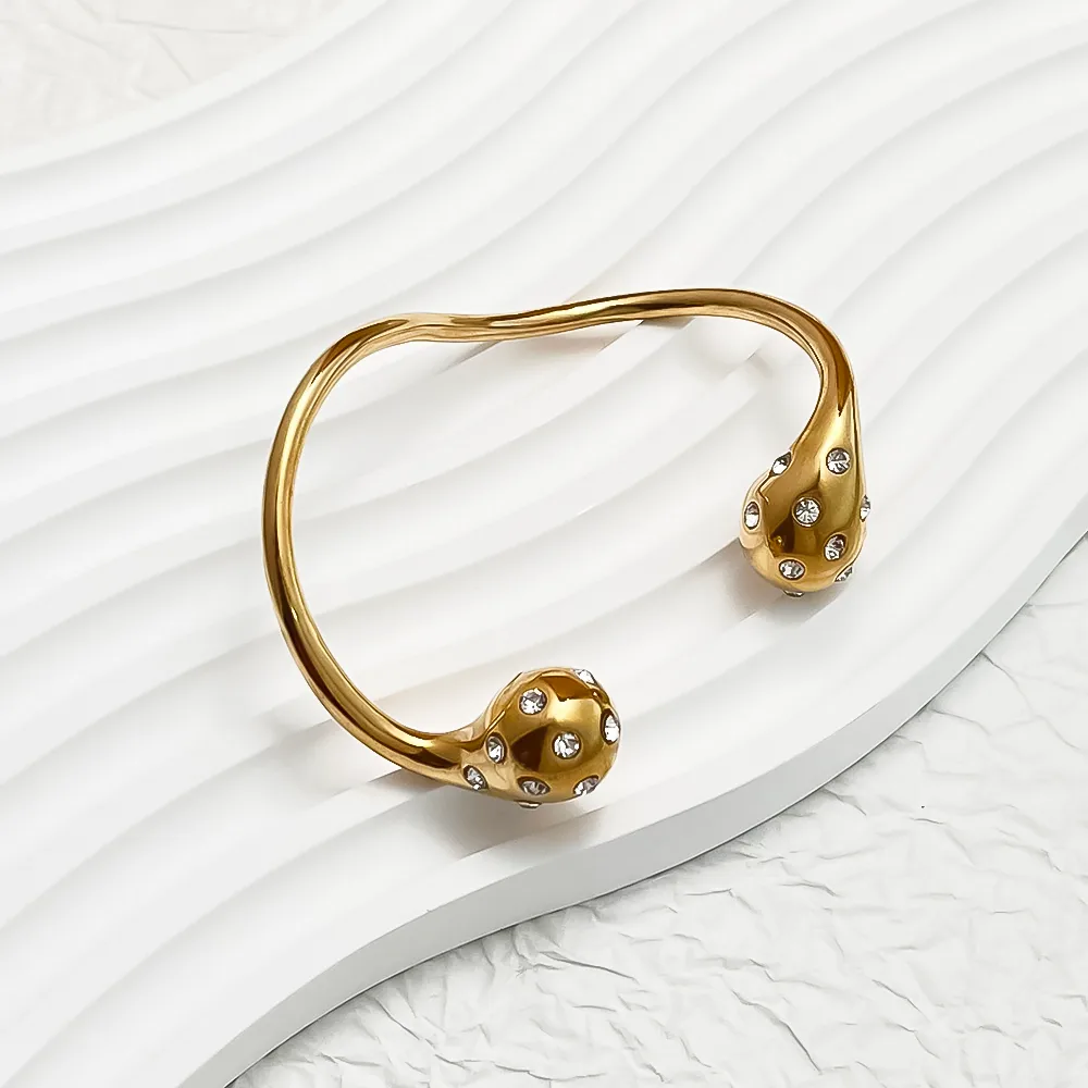 Casual Exaggerated Novelty C Shape 304 Stainless Steel 18K Gold Plated Zircon None Bangle In Bulk display picture 4