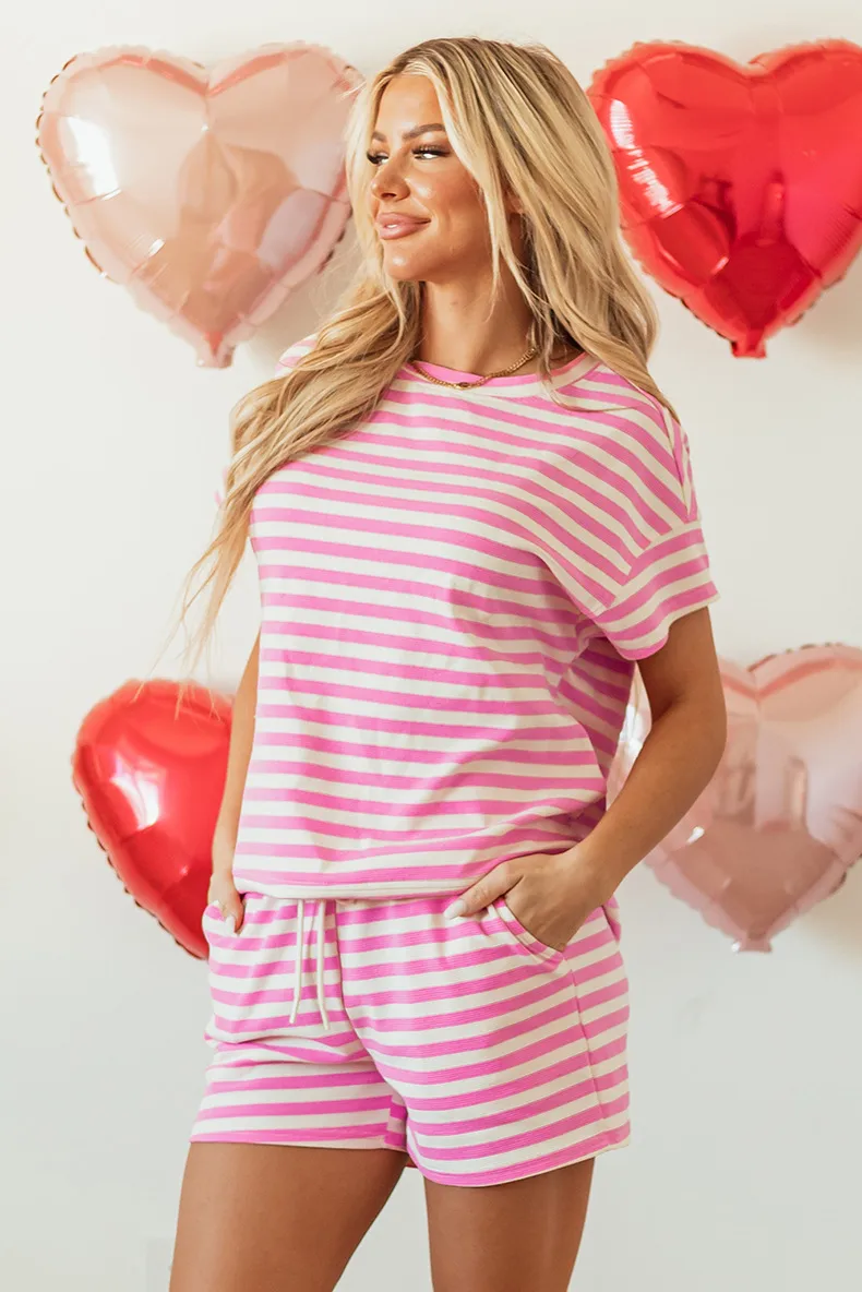 Holiday Travel Selfie Women's Casual Simple Style Streetwear Stripe Spandex Polyester Shorts Co-ord Set Shorts Sets display picture 3