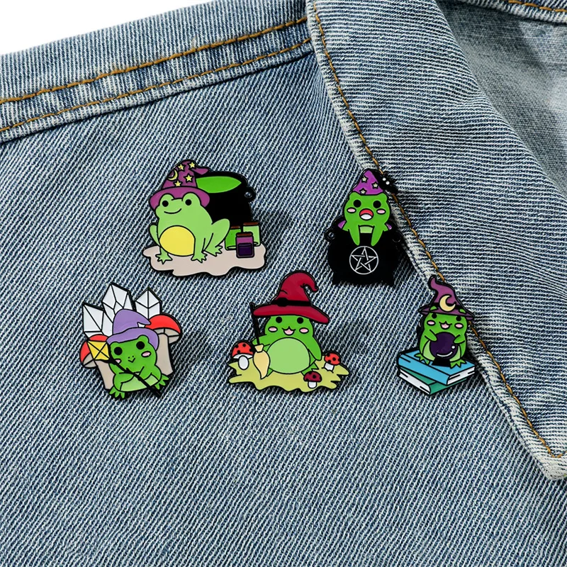 Cartoon Style Cute Animal Cartoon Frog Alloy Stamping Stoving Varnish Plating Unisex Cartoon Pinback Badge Brooches Collar Pin display picture 2