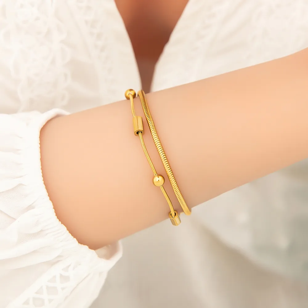 Vintage Style Classic Style Solid Color 304 Stainless Steel Women's Bracelets display picture 6