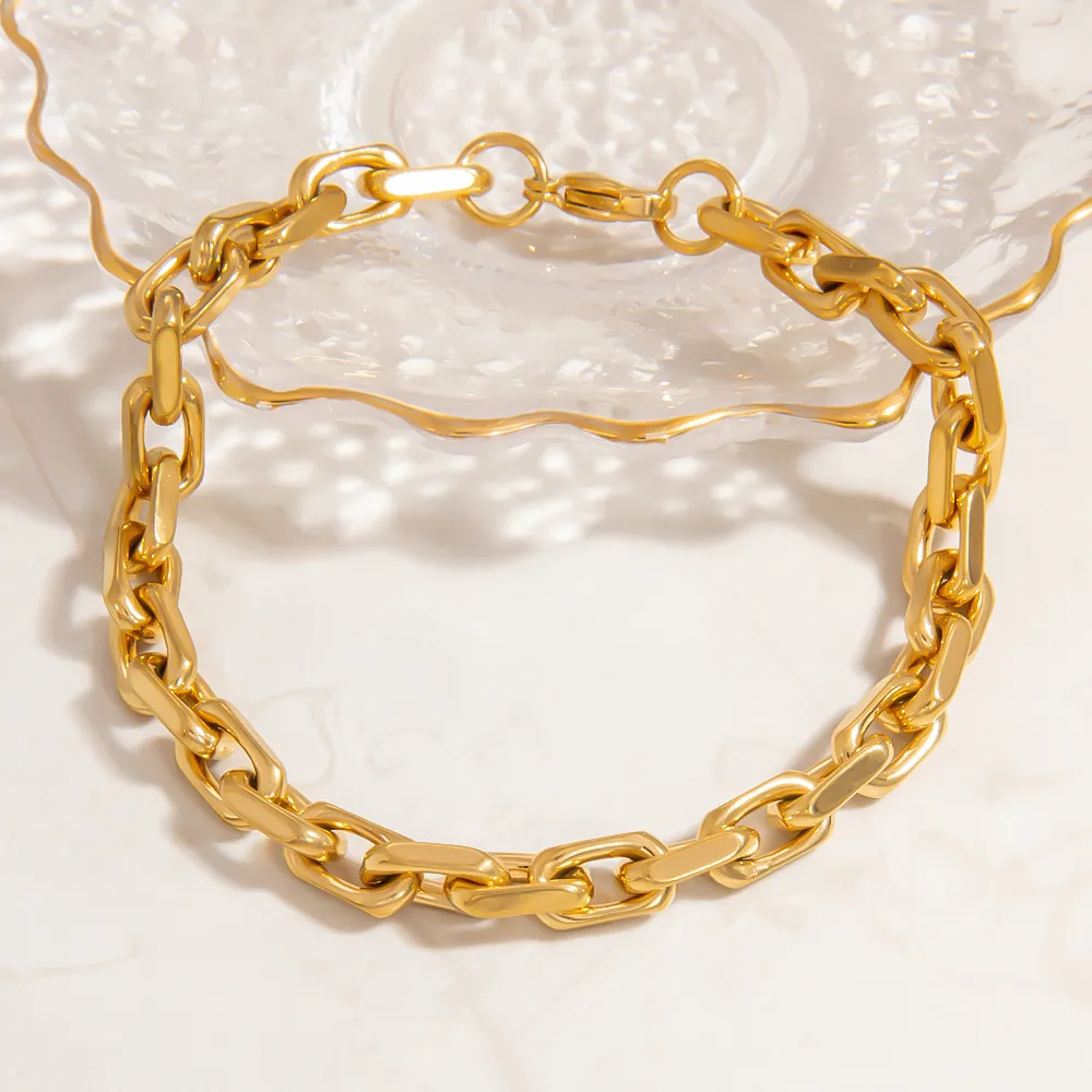 Vintage Style Classic Style Solid Color 304 Stainless Steel Women's Bracelets display picture 11