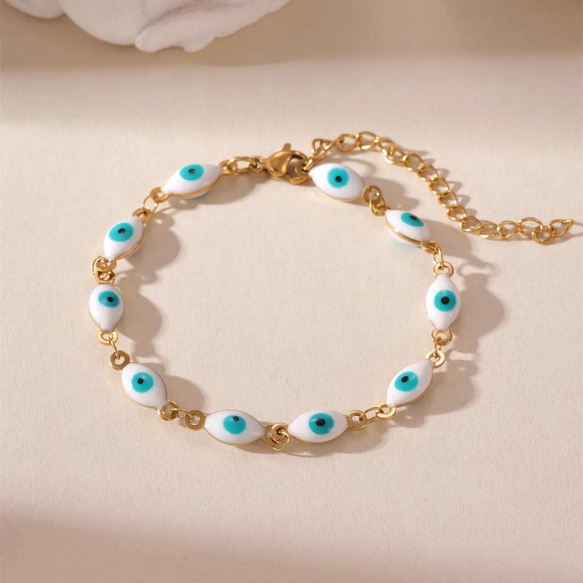 Casual Devil's Eye 304 Stainless Steel 18K Gold Plated None Bracelets In Bulk display picture 3