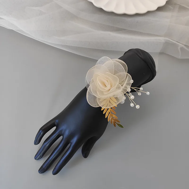 Bridesmaid Wrist Flower Bride Wedding Sisters Group Handed Flower Wedding Mori Style Beautiful Super Fairy Bracelet Wedding Supplies 5429 display picture 10