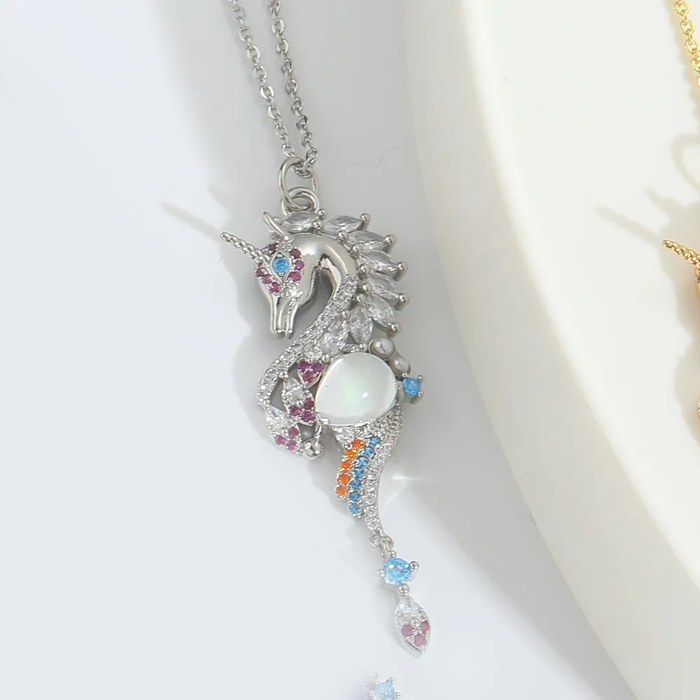 Hawaiian Animal Copper Zircon 14K Gold Plated Women's Pendant Necklace display picture 10