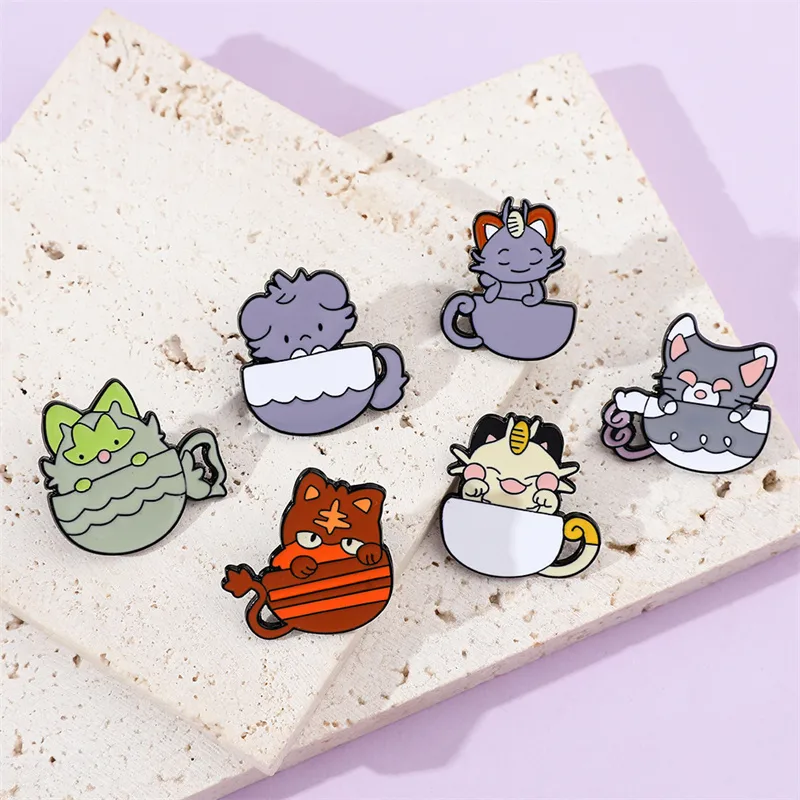 Cute Simple Style Animal Cartoon Character Alloy Stamping Stoving Varnish Plating Unisex Brooches display picture 15