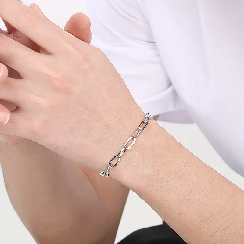 Simple Style Oval 304 Stainless Steel 18K Gold Plated Unisex Bracelets display picture 3