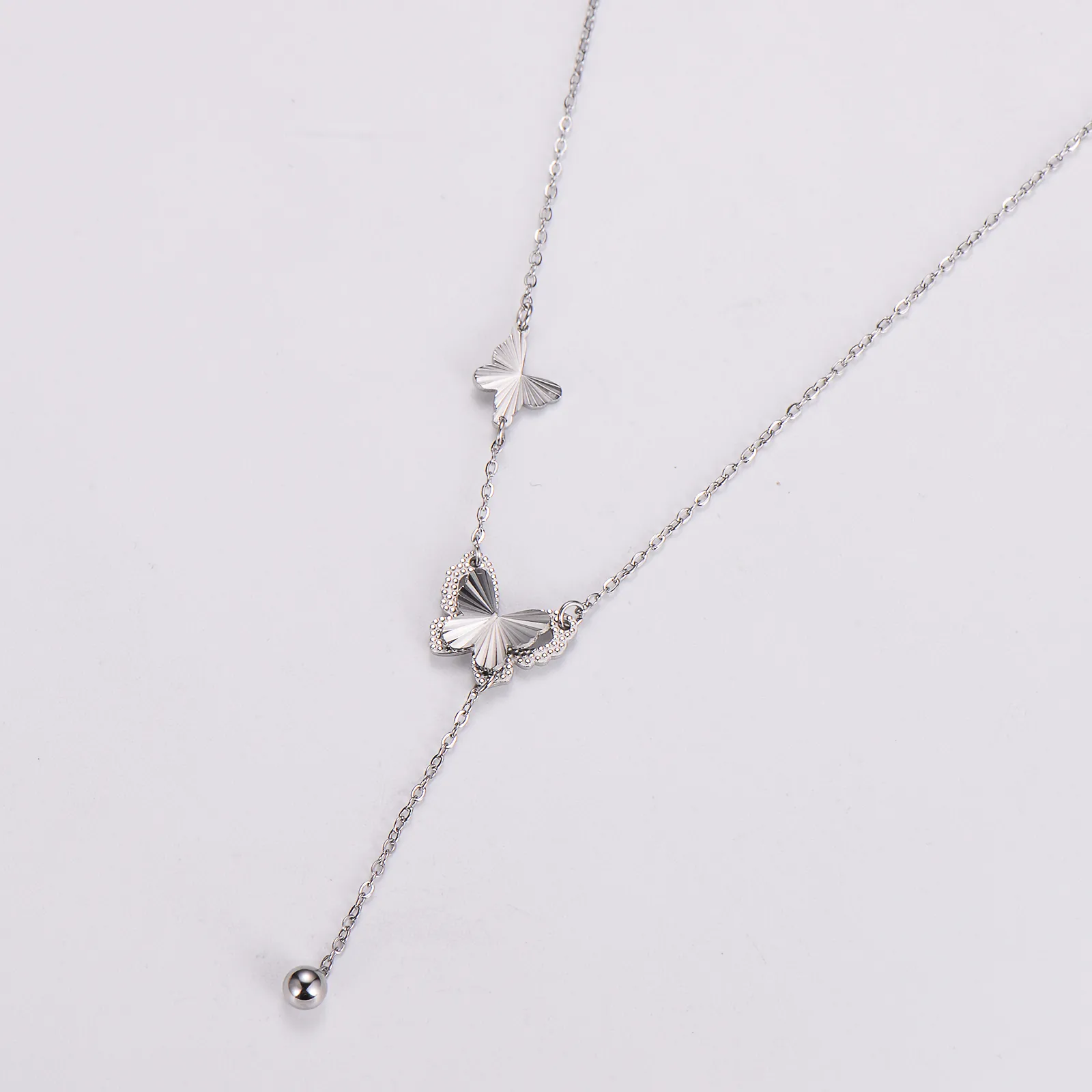 Casual Simple Style Round Butterfly 304 Stainless Steel Women's Necklace display picture 4
