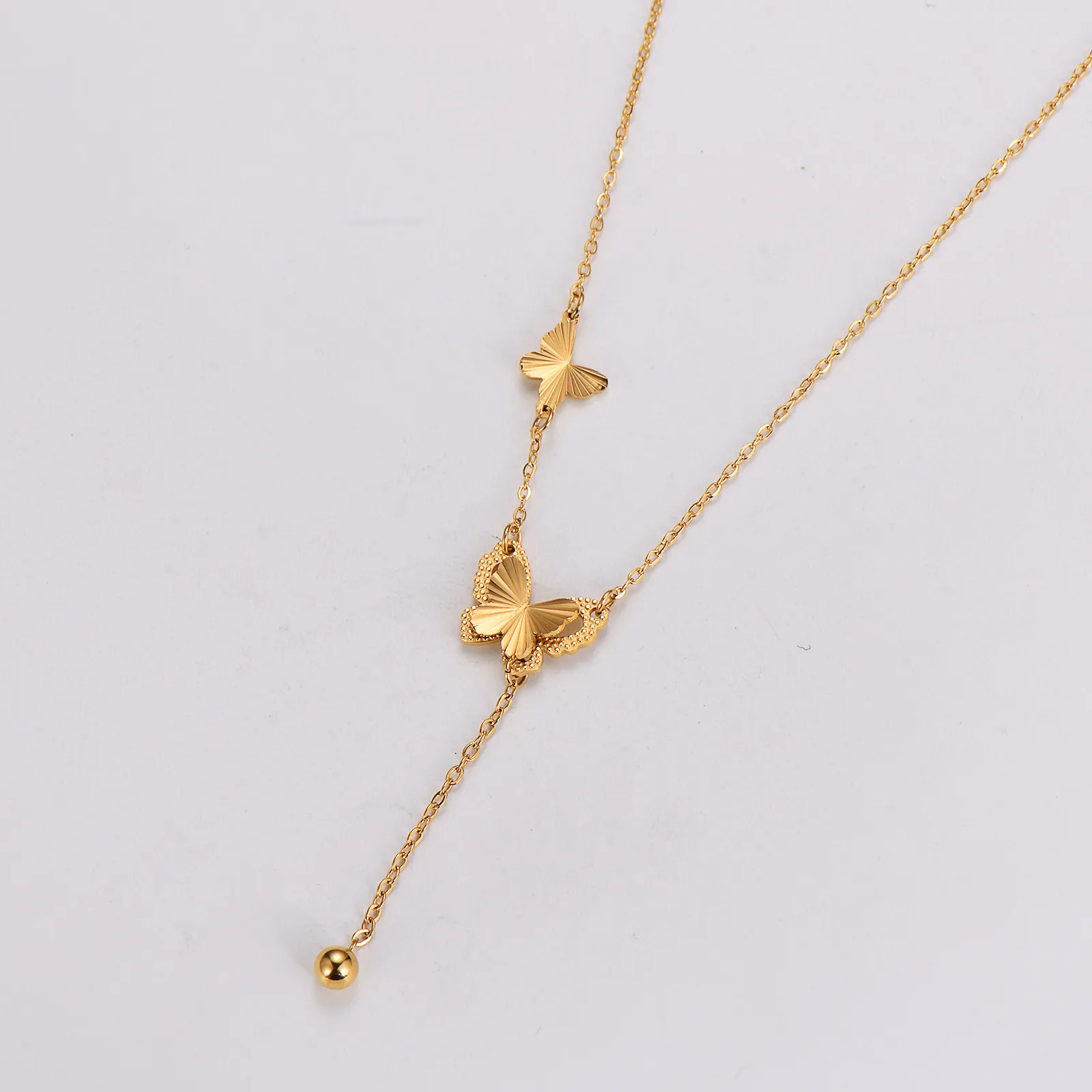 Casual Simple Style Round Butterfly 304 Stainless Steel Women's Necklace display picture 2