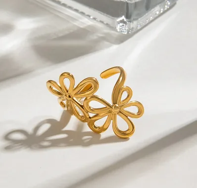 Wholesale Jewelry Artistic Flower 201 Stainless Steel Rings display picture 1