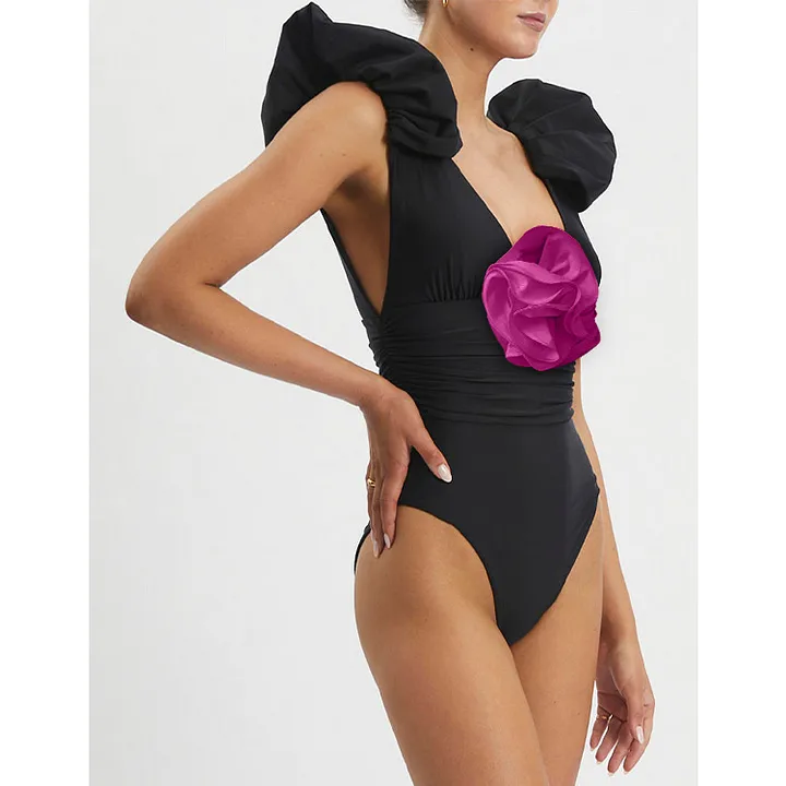 Swimwear display picture 6