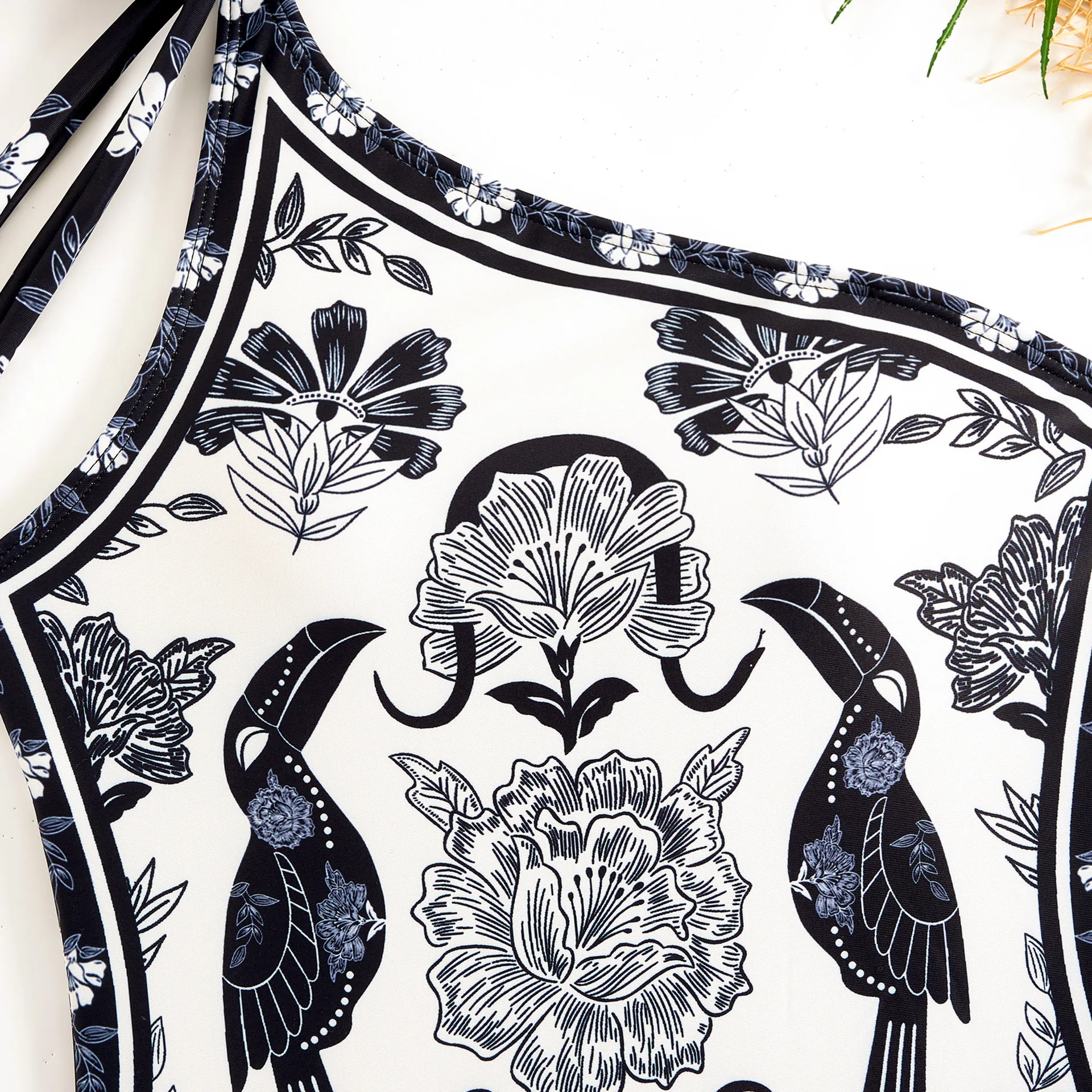 Women's Sexy Bohemian 2 Pieces Set One Piece Swimwear display picture 7