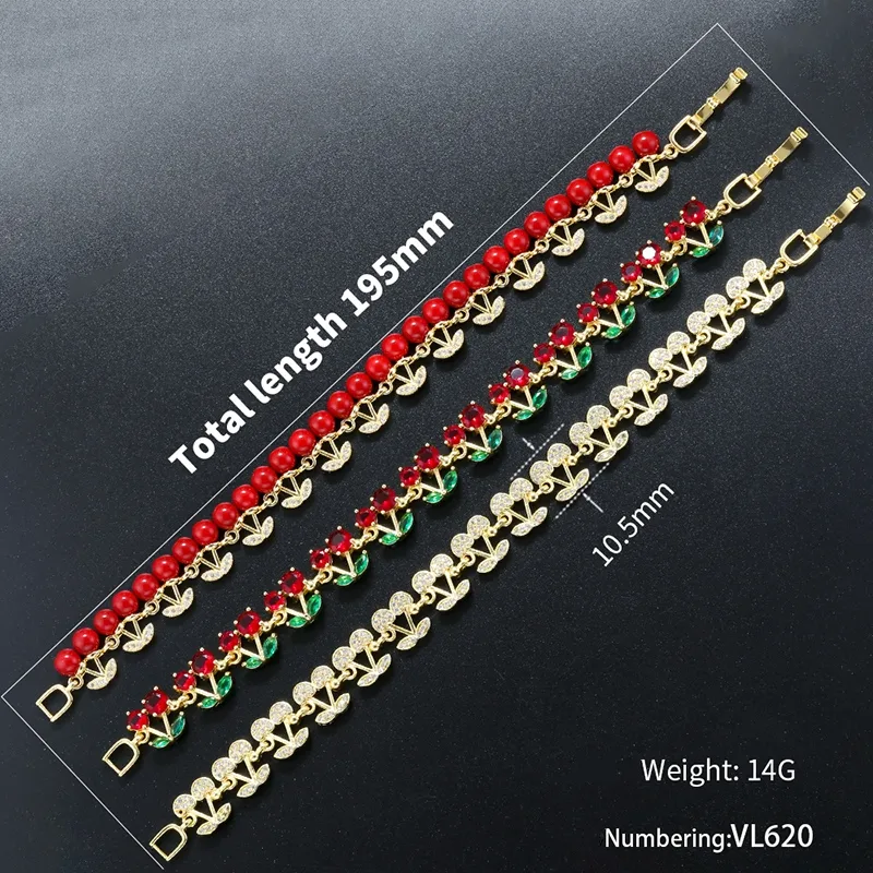 Elegant Luxurious Shiny Cherry Copper Plating Inlay Shell Pearls Zircon 18K Gold Plated Women's Bracelets display picture 2